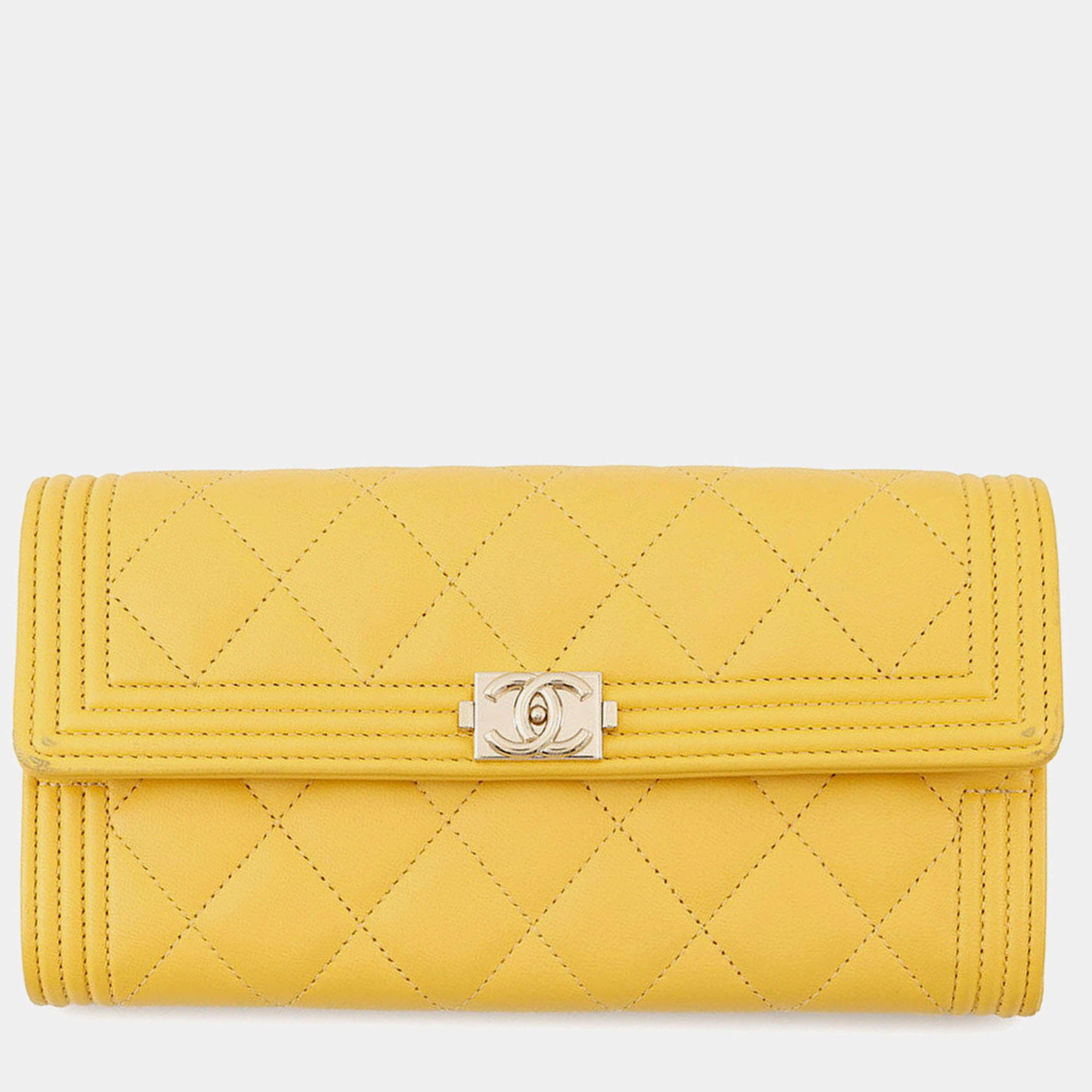 Pre Owned Chanel Boy Chanel Long Wallet Yellow Lambskin