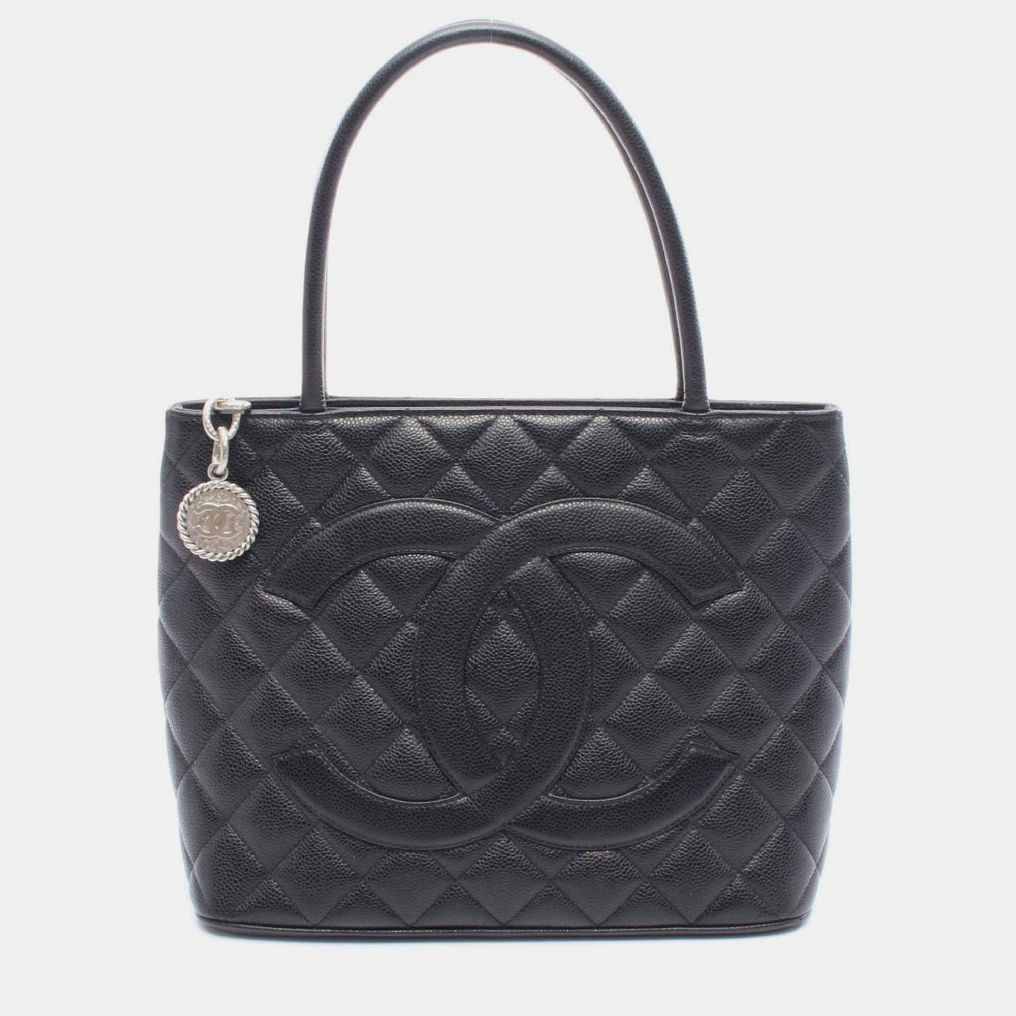 Pre Owned Chanel Medallion Tote Hand Bag Grained Calf Leather Black