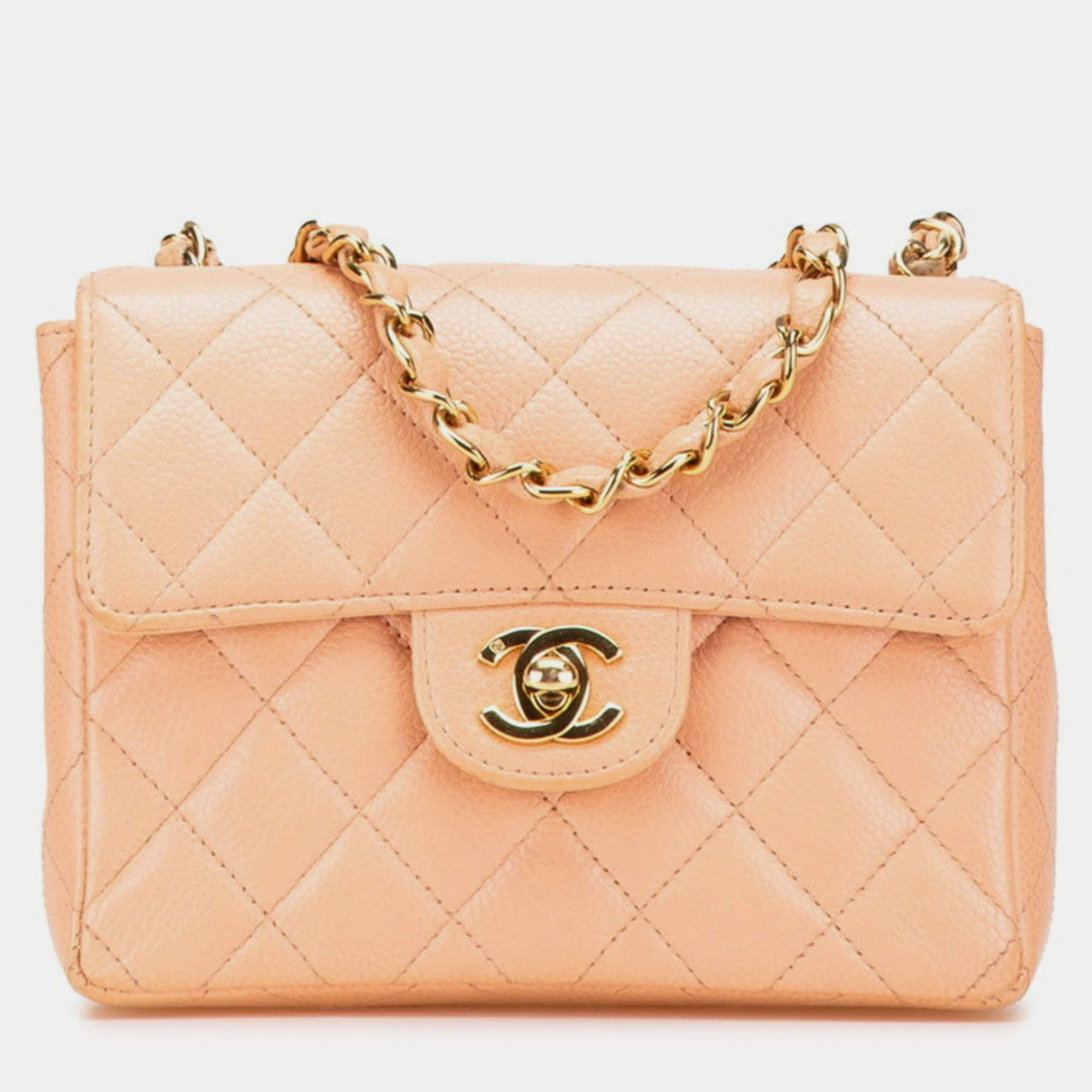 مملوكة مسبقًا Chanel Mini Matelasse 17 Coco Mark Gold Hardware Chain Shoulder Bag Pink Beige Caviar Skin