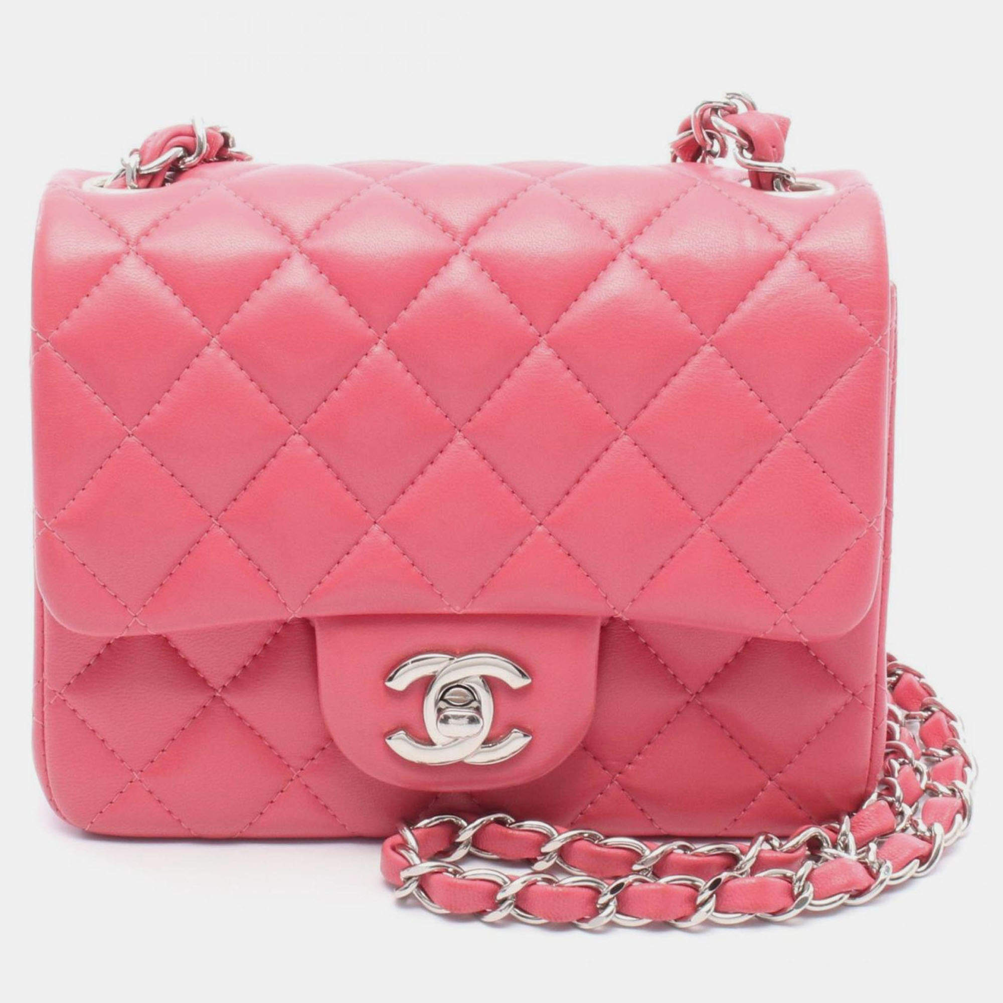 مملوكة مسبقًا Chanel Mini Matelasse Shoulder Bag Leather Pink