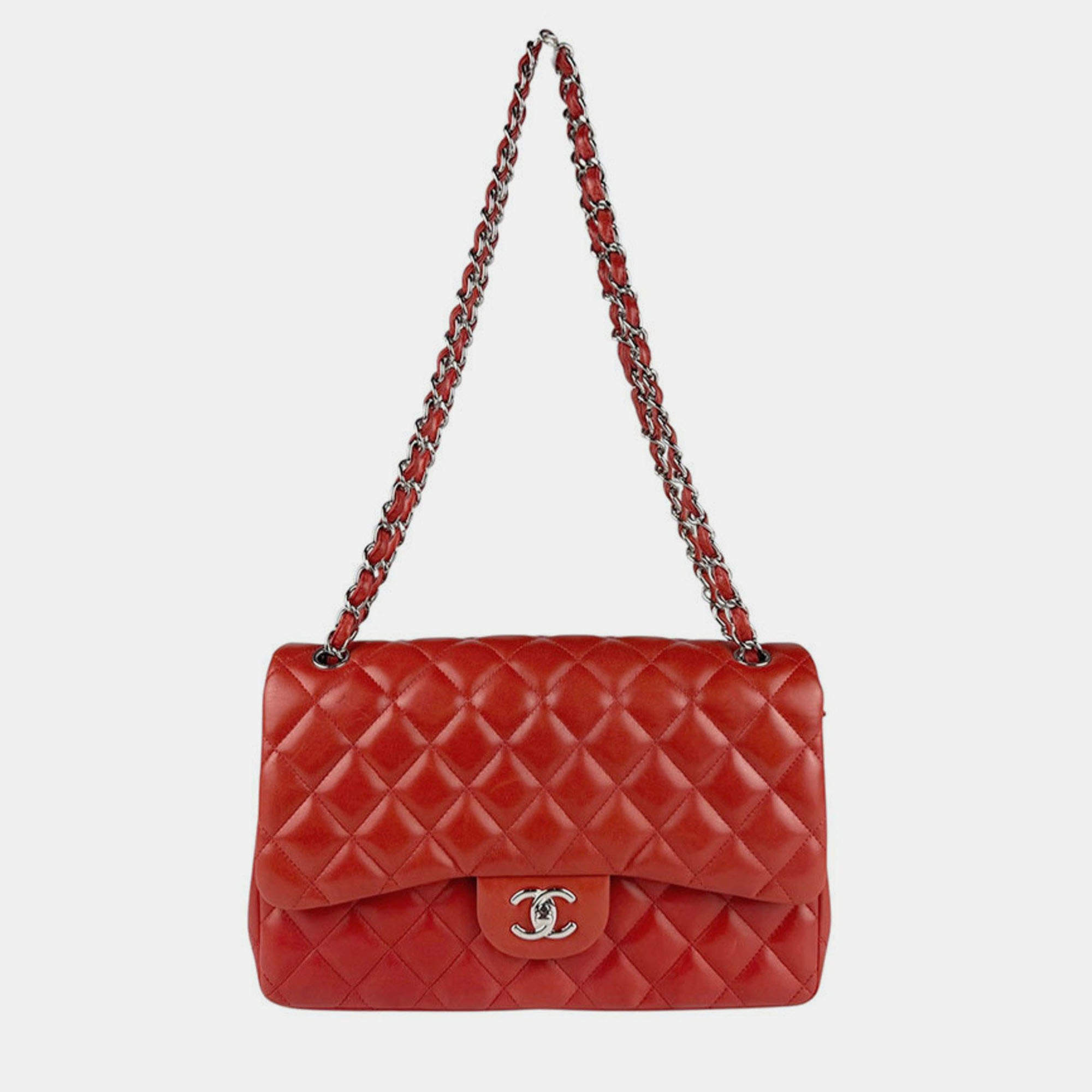 Pre Owned Chanel Matelasse Shoulder Bag With Double Flap Leather And Metallic Finish Red Silver