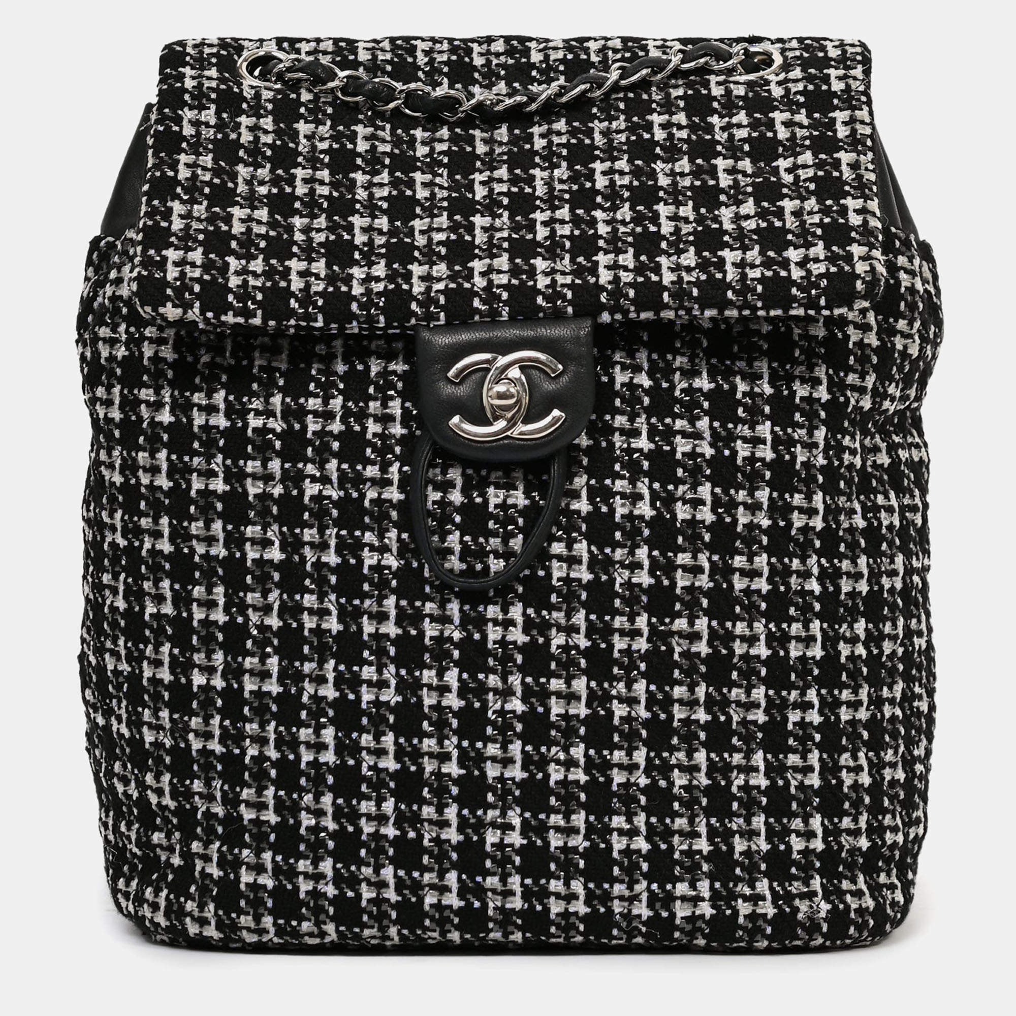 Pre Owned Chanel 2016 Black/Silver Tweed 'Urban Spirit' Backpack