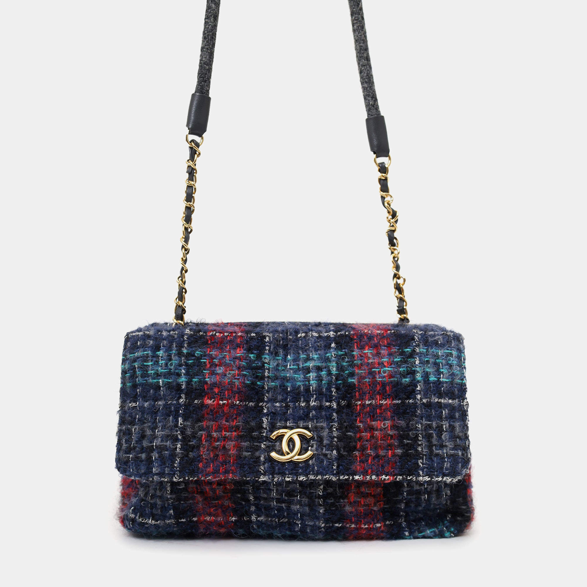 Pre Owned Chanel 2018 Navy/Multicolour Tweed Hamburg Double Side Bag