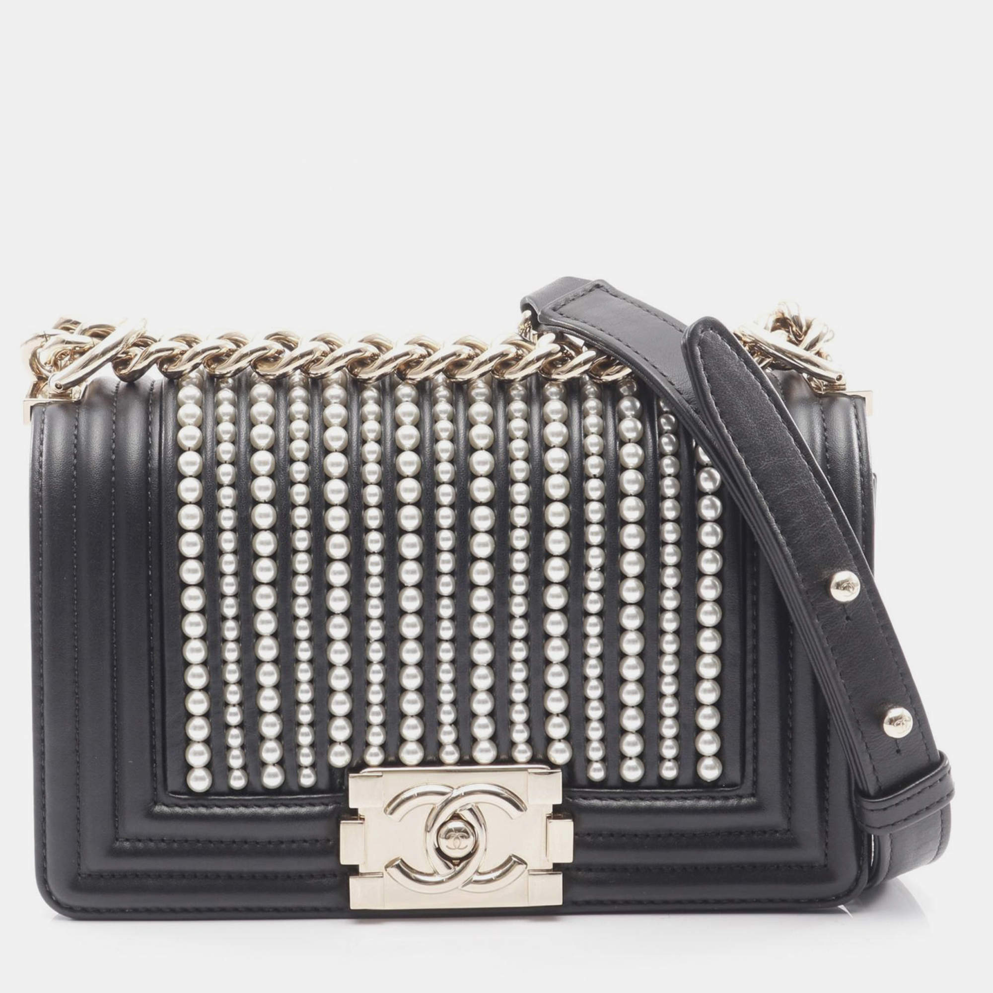 Pre Owned Chanel Boy Small Pearl Black Leather Shoulder Bag