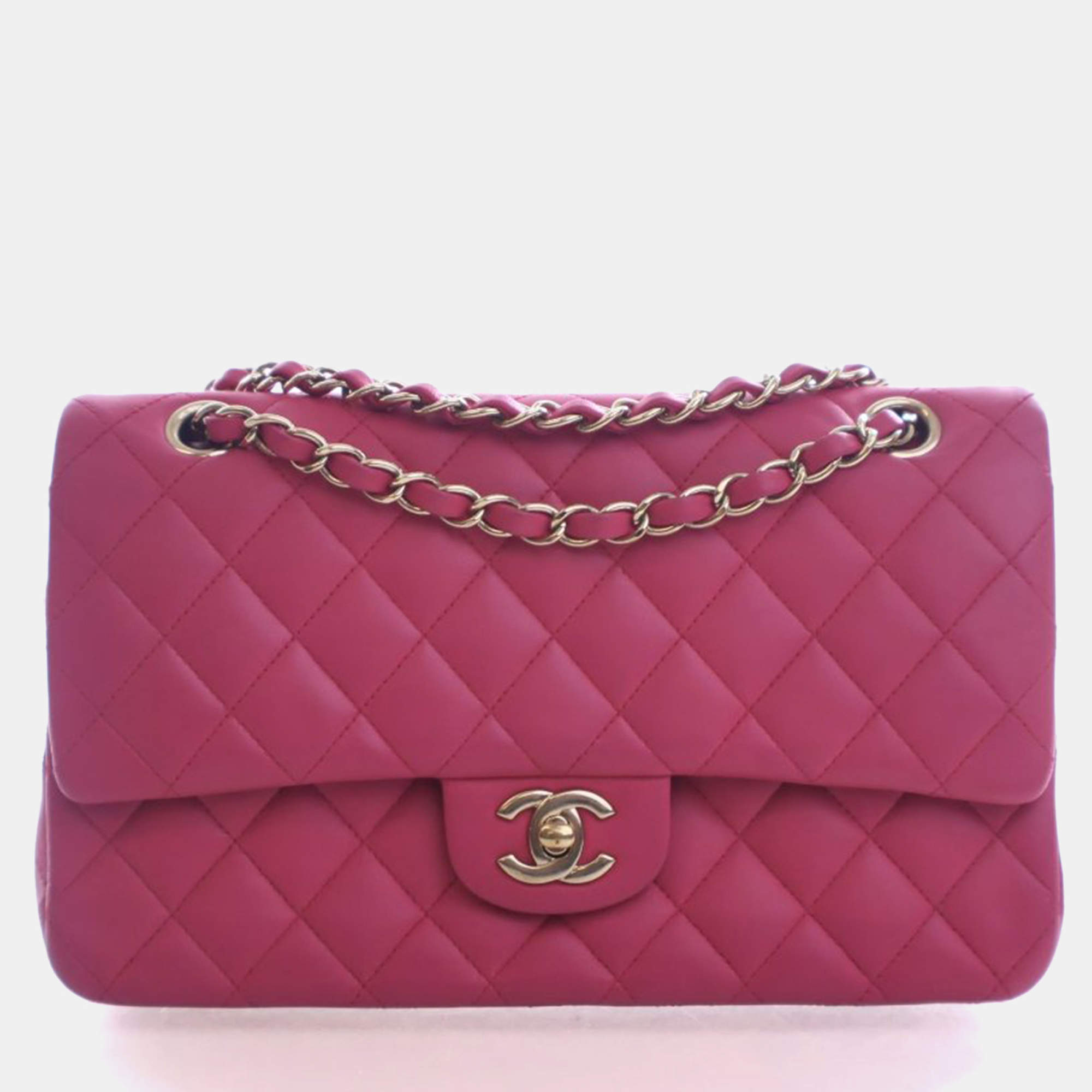 مملوكة مسبقًا Chanel Medium Lambskin Classic Double Flap Bag