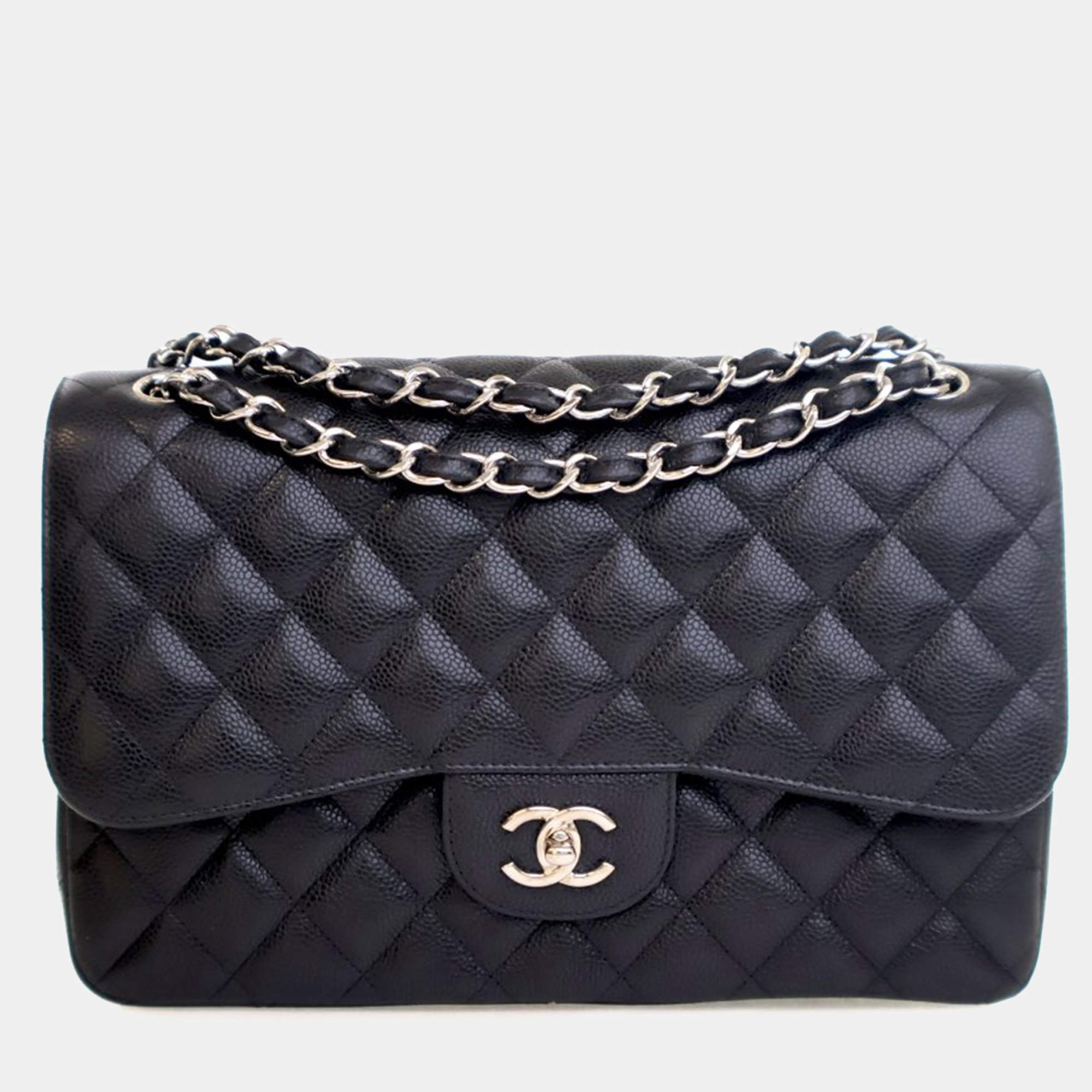 Pre Owned Chanel Jumbo Caviar Classic DoubleFlap Bag