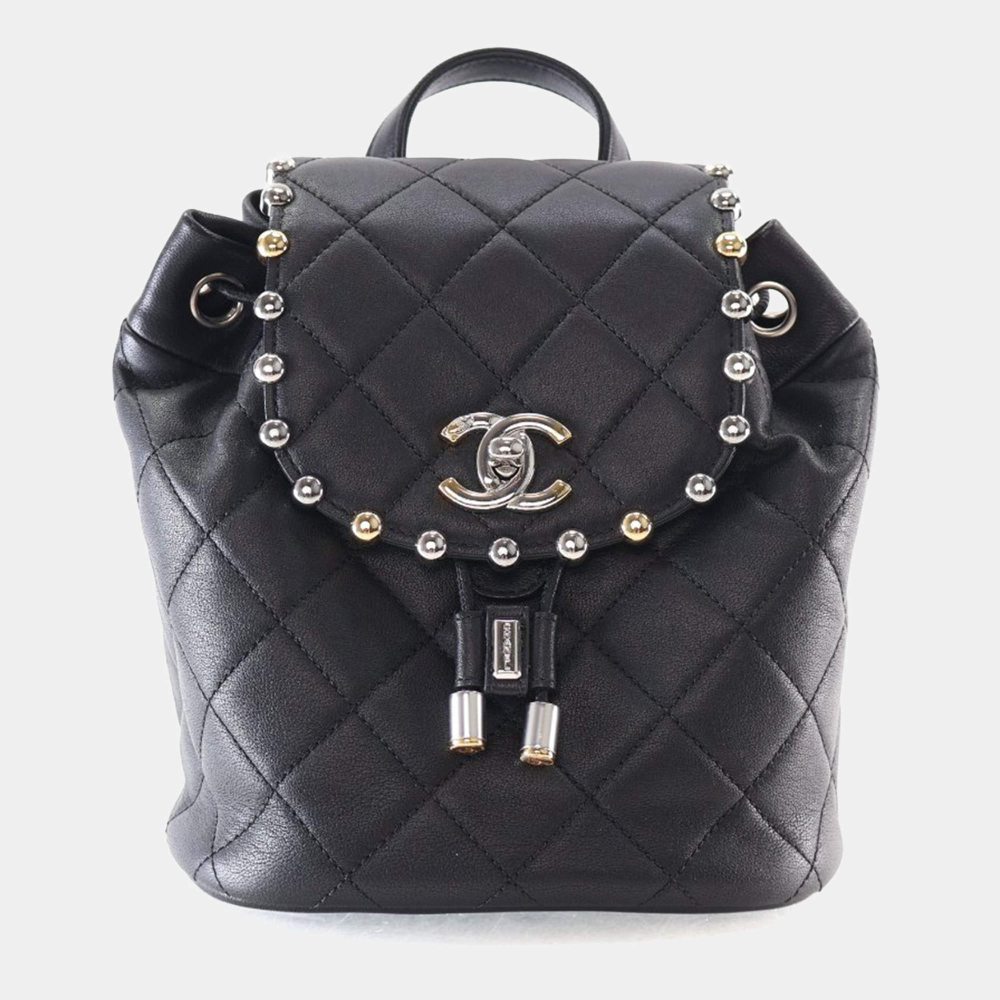 مملوكة مسبقًا Chanel Small Lambskin Metallic Bubble Backpack