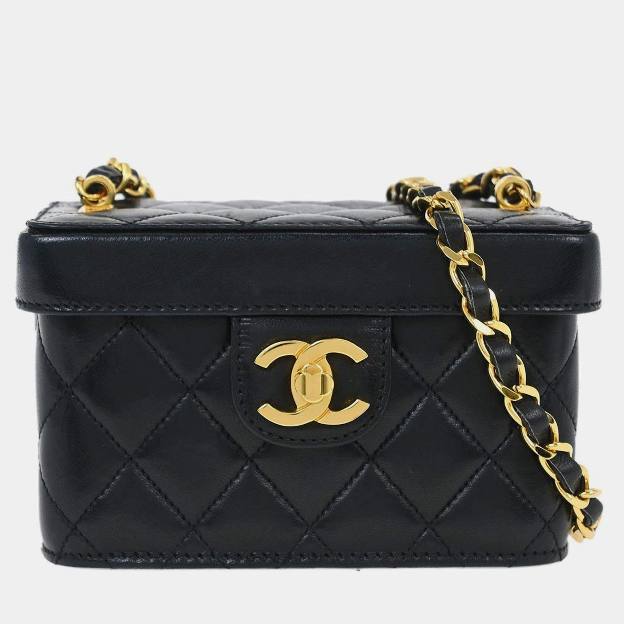 Pre Owned Chanel Black Lambskin Vanity Shoulder Bag