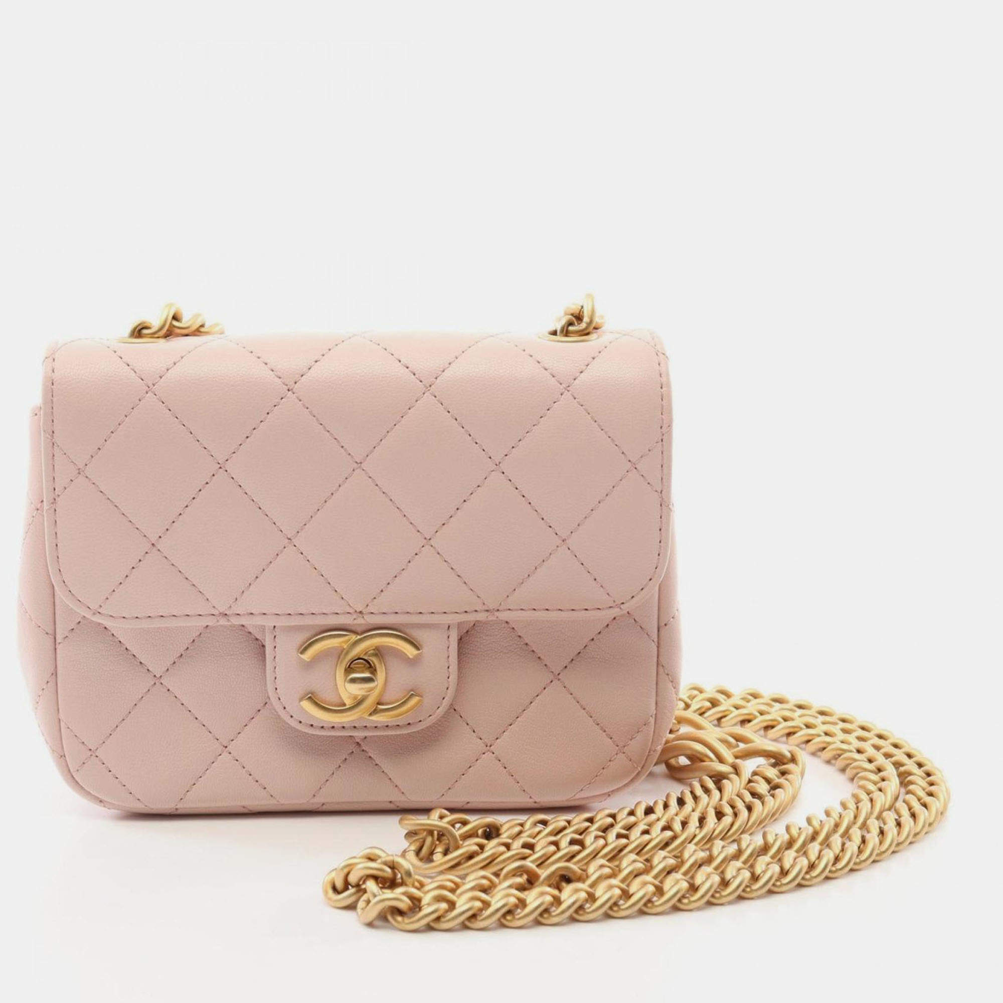 Pre Owned Chanel Matelasse Shoulder Bag Lambskin (Sheepskin) Pink