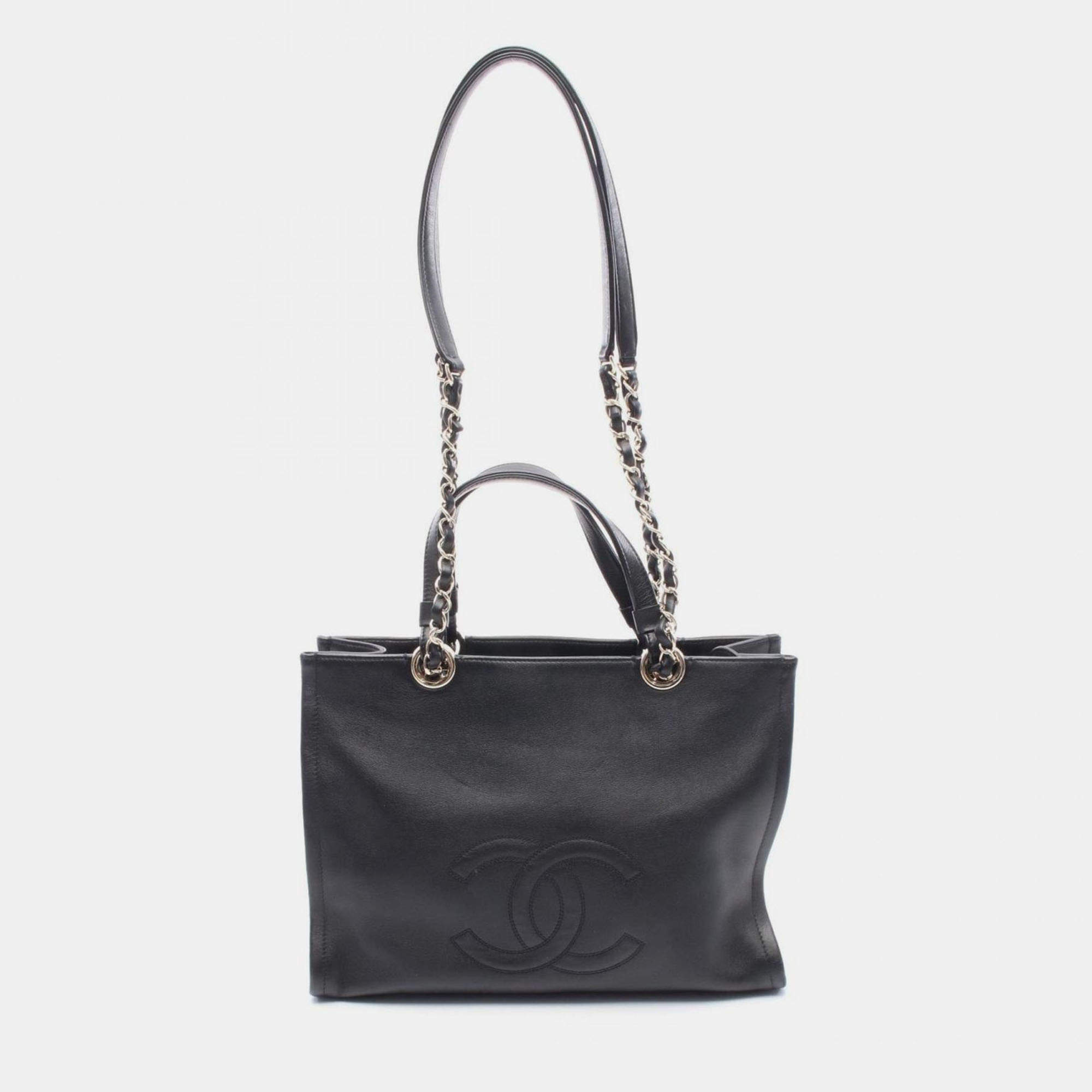 مملوكة مسبقًا Chanel Coco Mark Shoulder Bag Leather Black