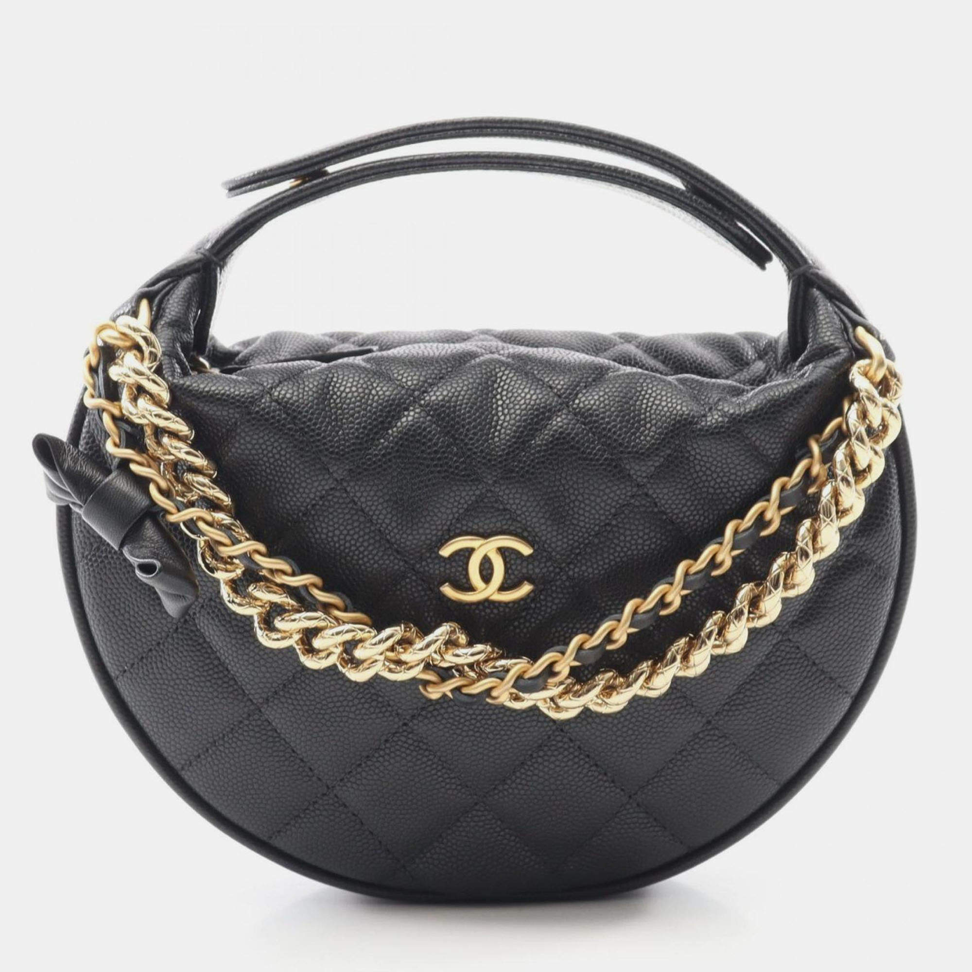Pre Owned Chanel Matelasse Handbag Calfskin Leather Black