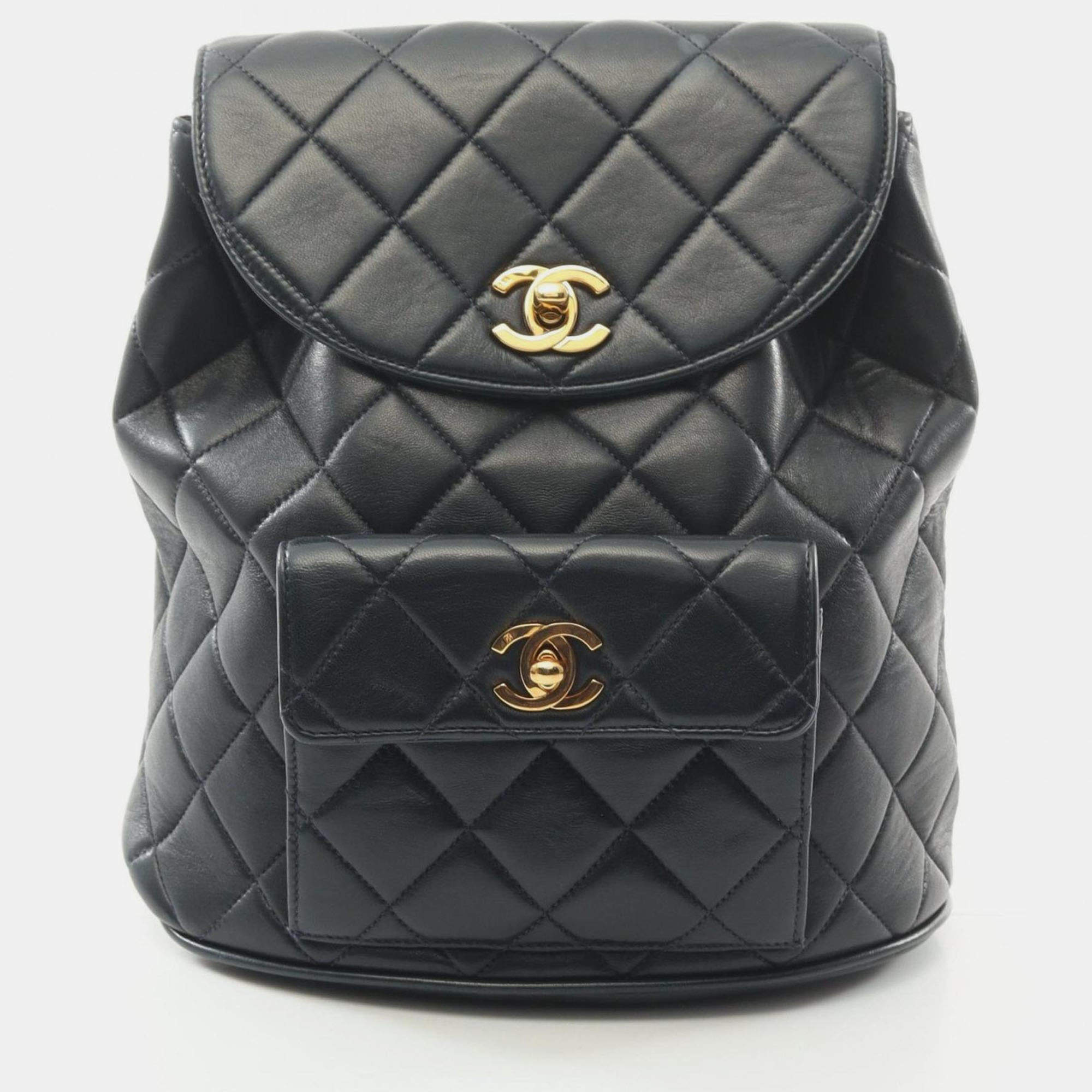 Pre Owned Chanel Matelasse Backpack Lambskin (Sheepskin) Black