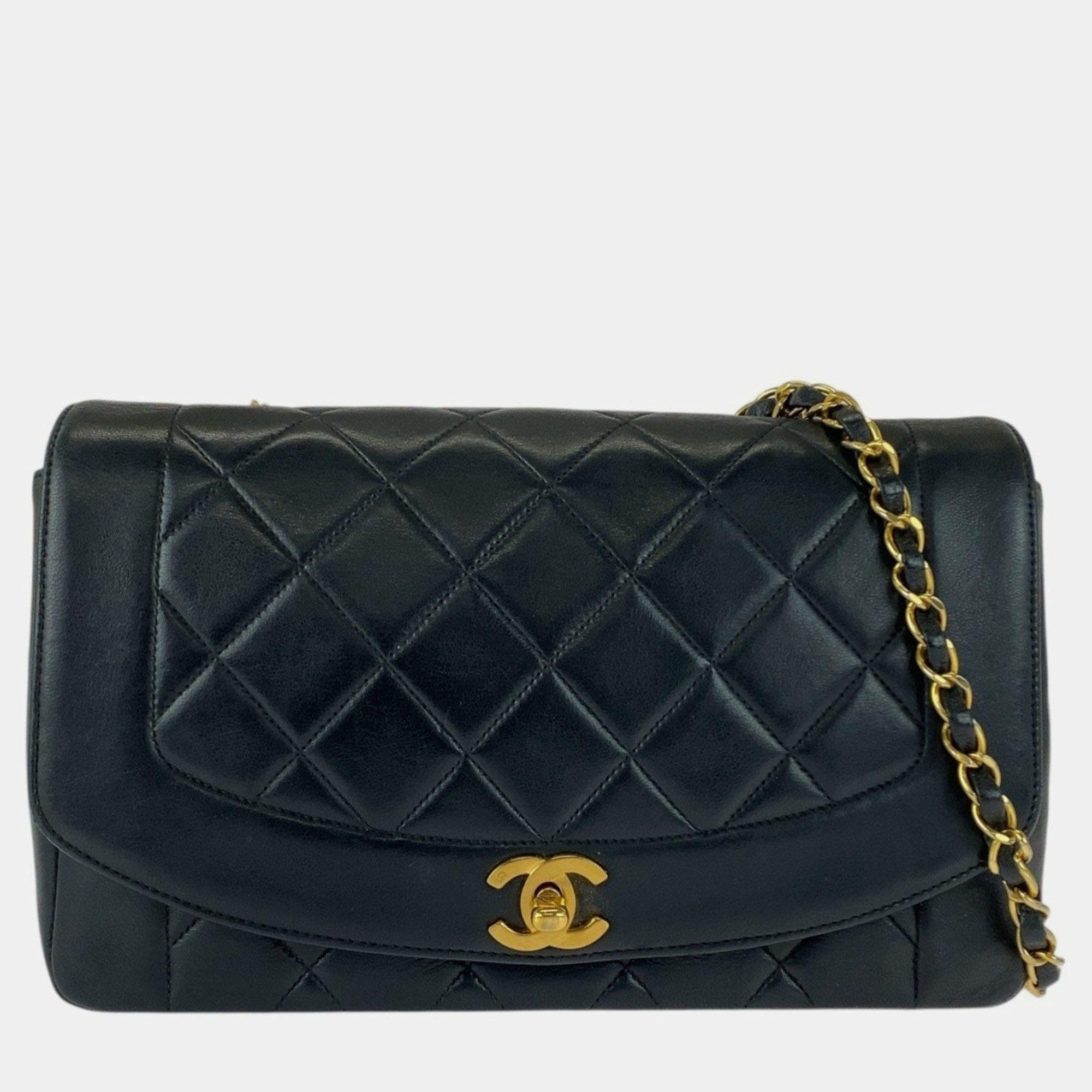 مملوكة مسبقًا Chanel Vintage Matelasse 25 Diana Flap Coco Mark Turnlock Black Lambskin Chain Shoulder Bag