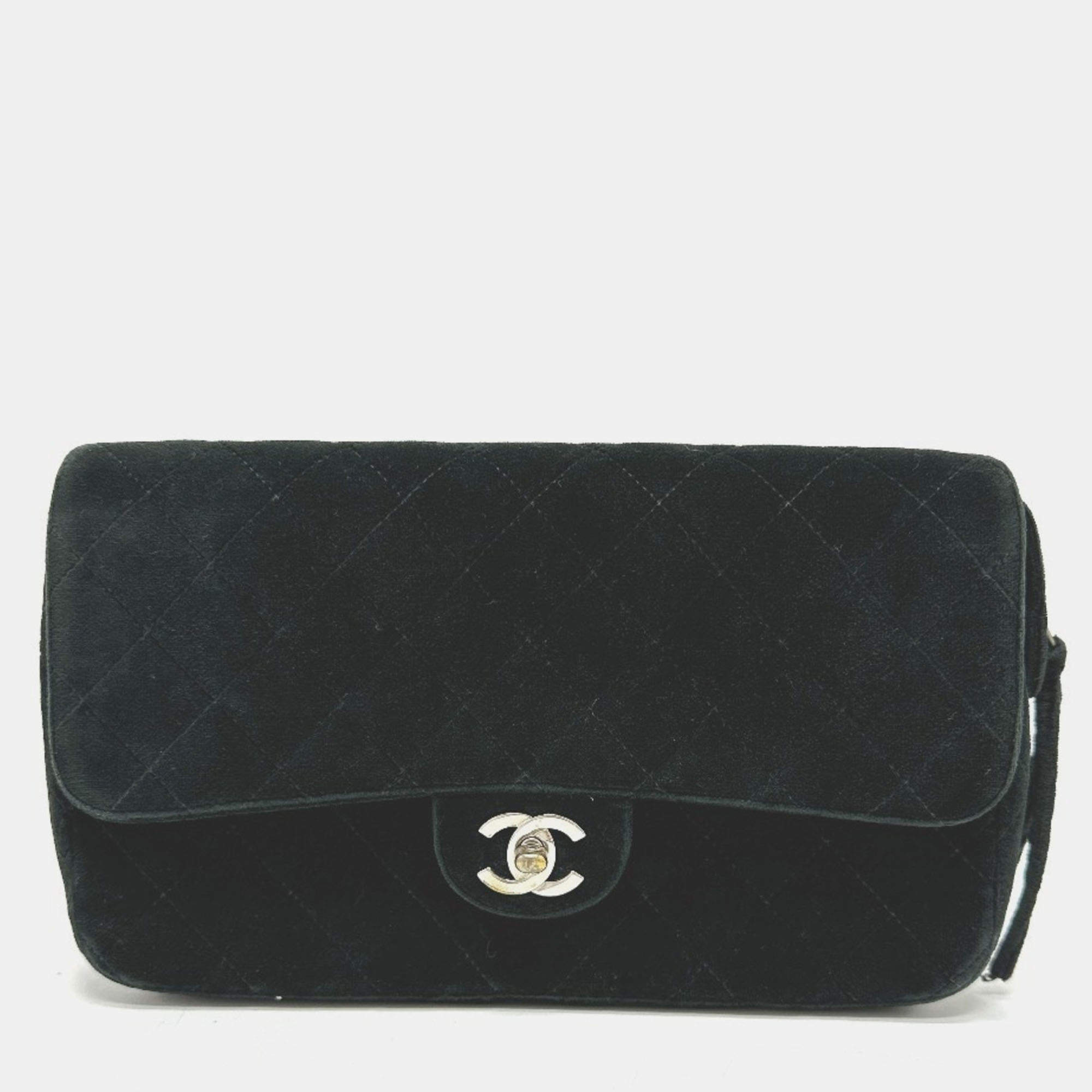 Pre Owned Chanel Matelasse Chain Backpack Velour Black