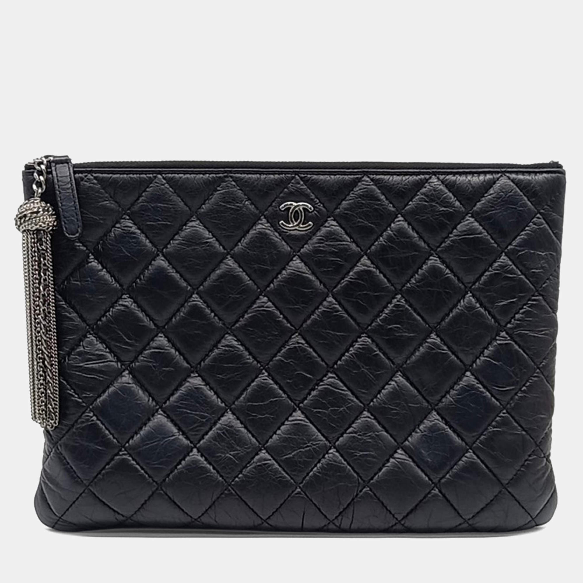 Pre Owned Chanel Black Leather Clutch New Medium