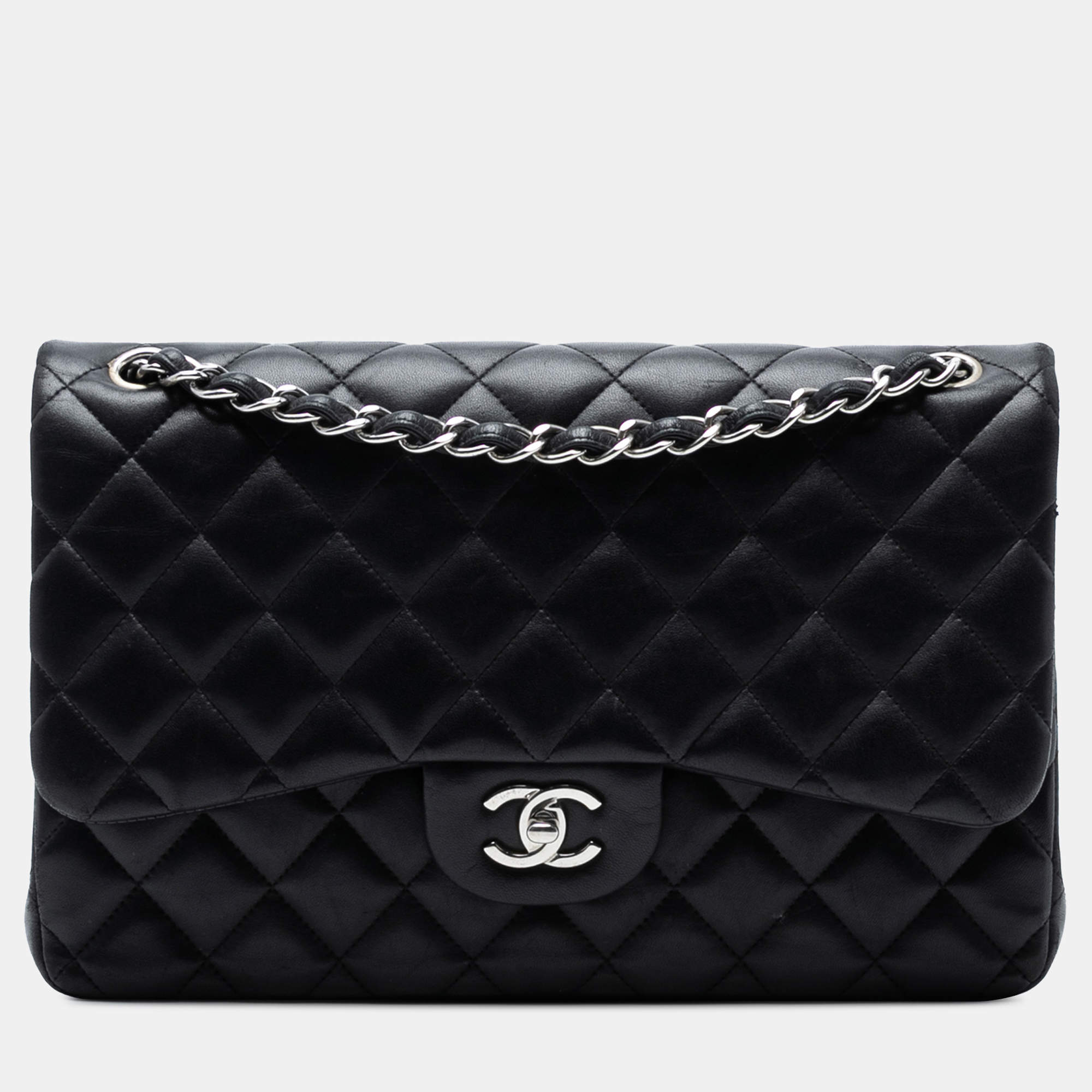 Pre Owned حقيبة شانيل جامبو كلاسيك جلد غنم أسود بقلّاب مزدوج