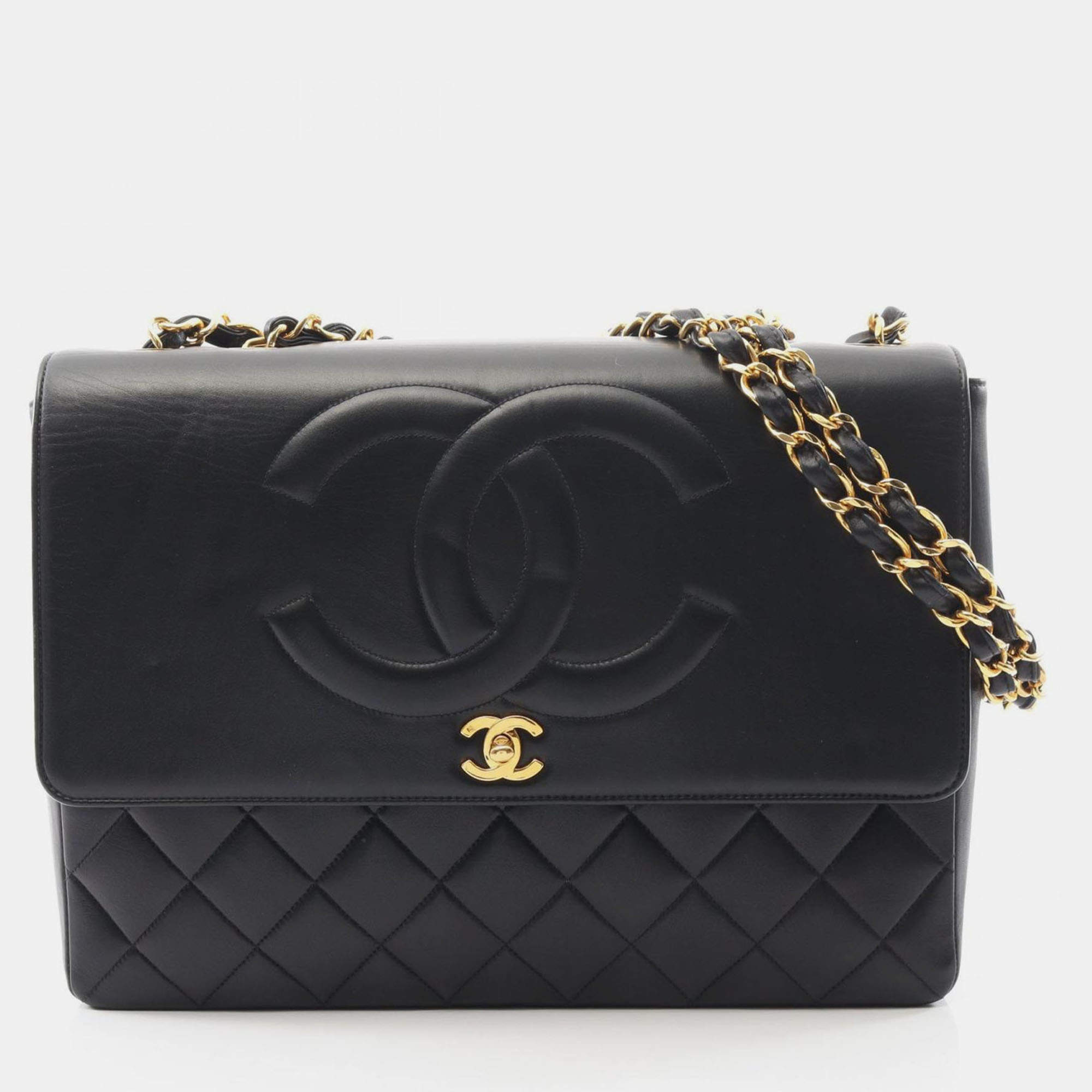 Pre Owned Chanel Vintage CC Maxi Jumbo Black Lambskin Quilted Flap Bag