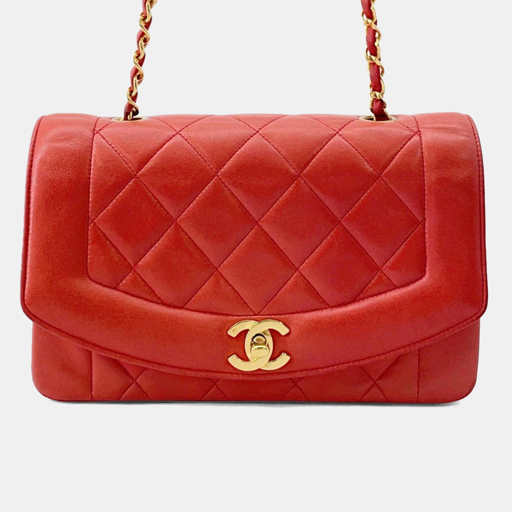 مملوكة مسبقًا Chanel Chain Shoulder Bag Matelasse Coco Mark Diana Lambskin