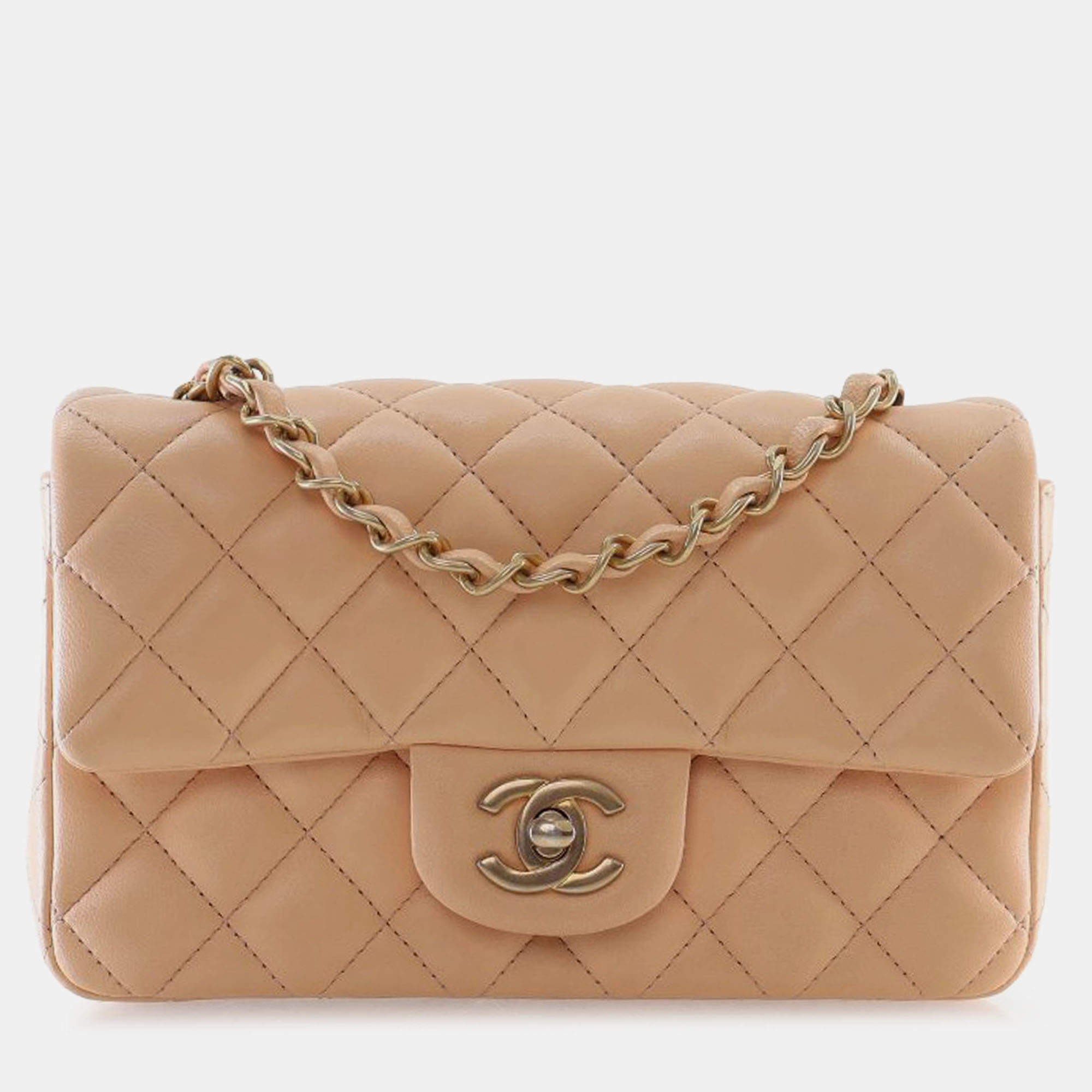 Pre Owned حقيبة شانييل كلاسيك جلد حمل بني مستطيل صغير قلاب واحد