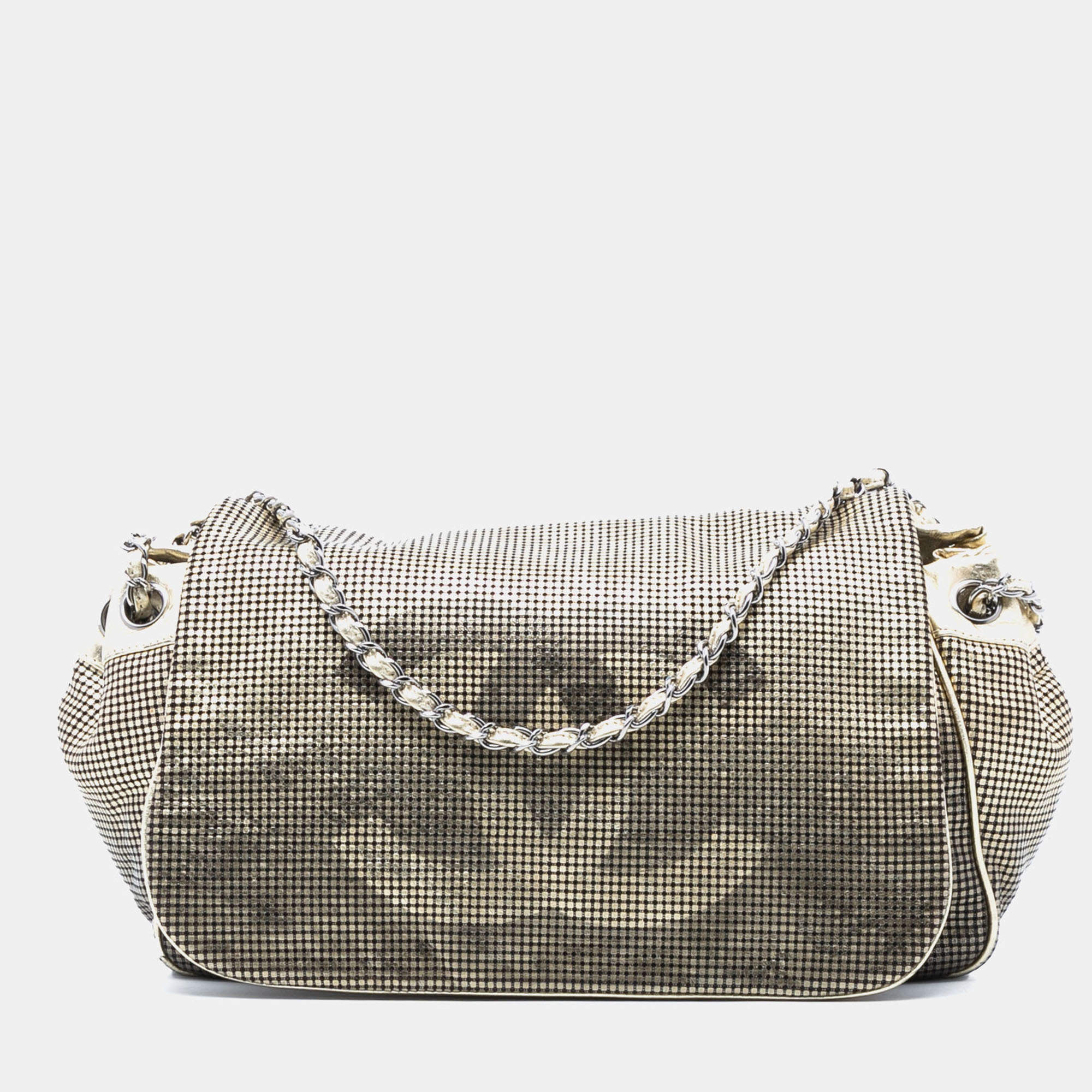 Pre Owned شانيل ذهبية مثقبة جلد الغنم أكورديون هوليوود فلاب