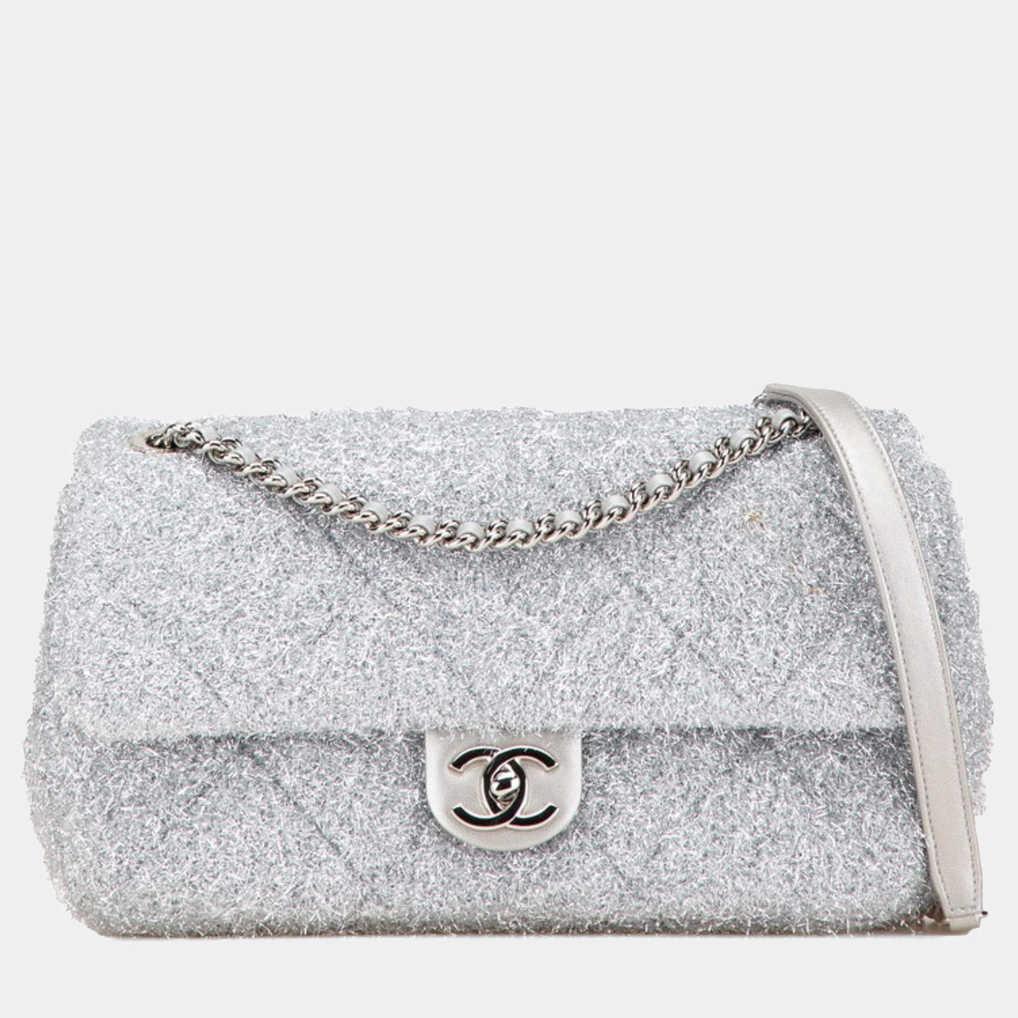 مملوكة مسبقًا Chanel Pour Tou Glitter Chain Shoulder Bag Silver Microfiber Lambskin