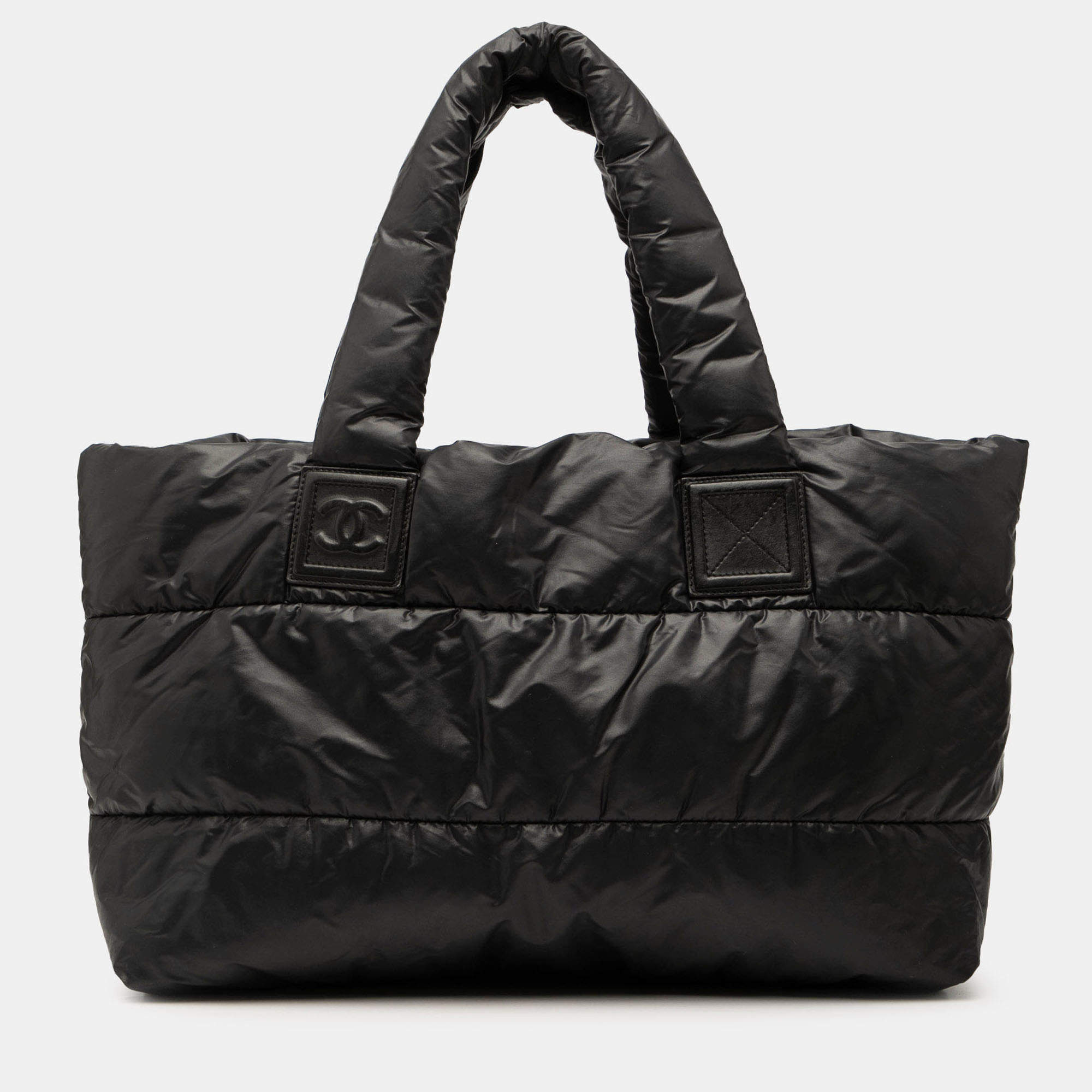 مملوكة مسبقًا Chanel Black Medium Quilted Nylon Coco Cocoon Tote
