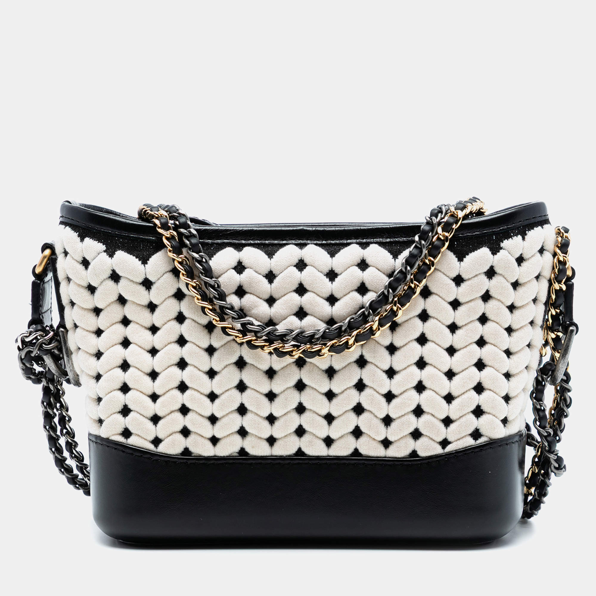 مملوكة مسبقًا Chanel Black White Small Knit and Calfskin Gabrielle Hobo
