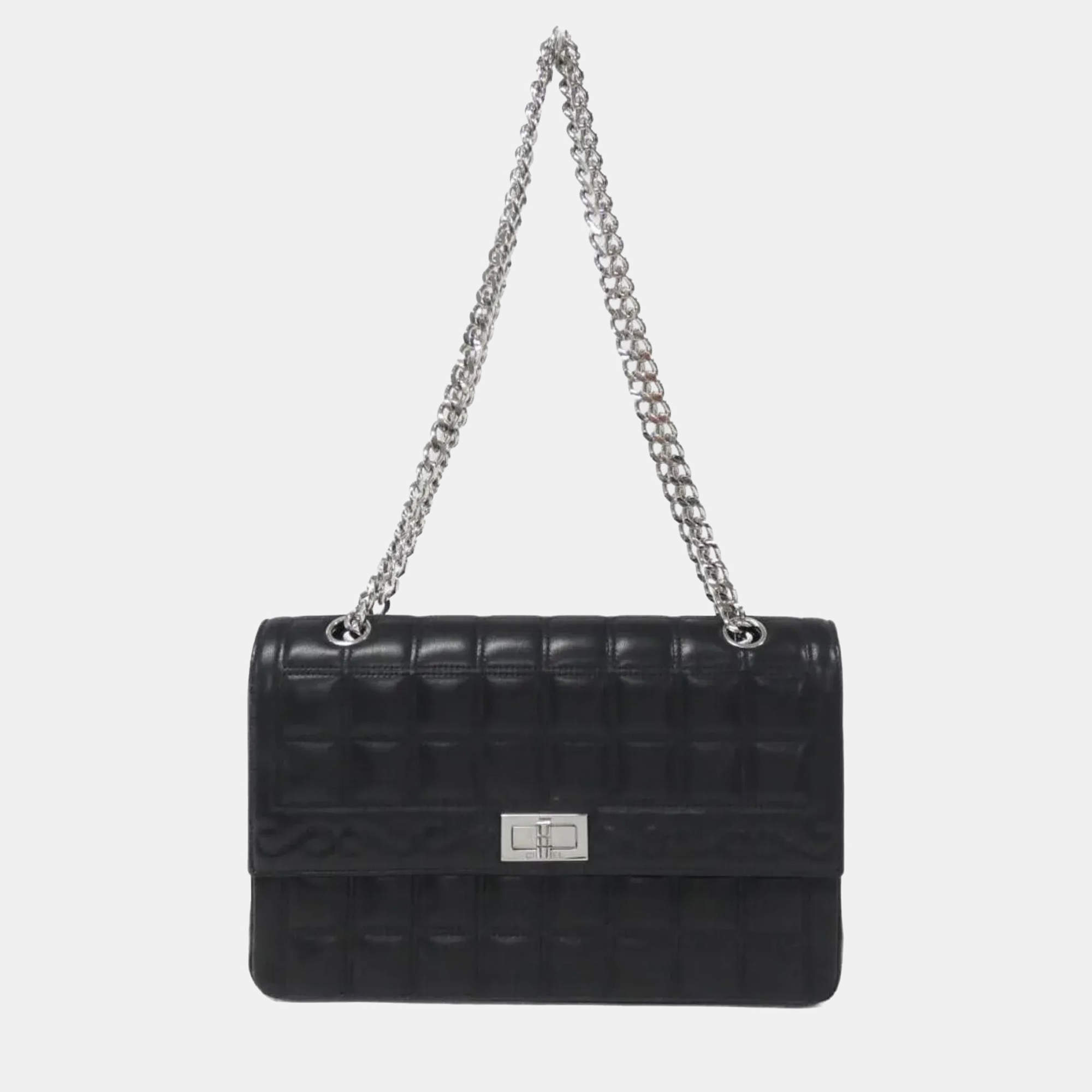 Pre Owned حقيبة كتف شانيل جلد أسود