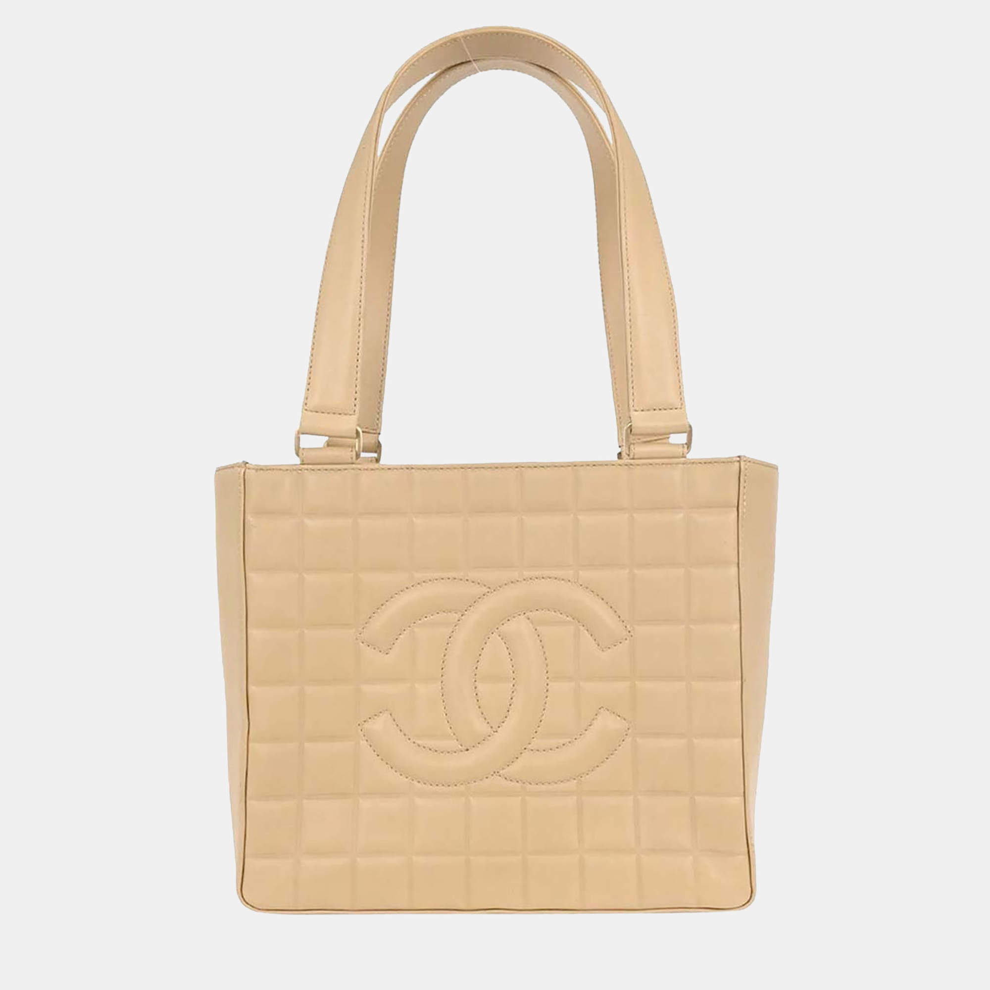 مملوكة مسبقًا حقيبة شانيـل بيج جلد حمـل چوكو بار توت