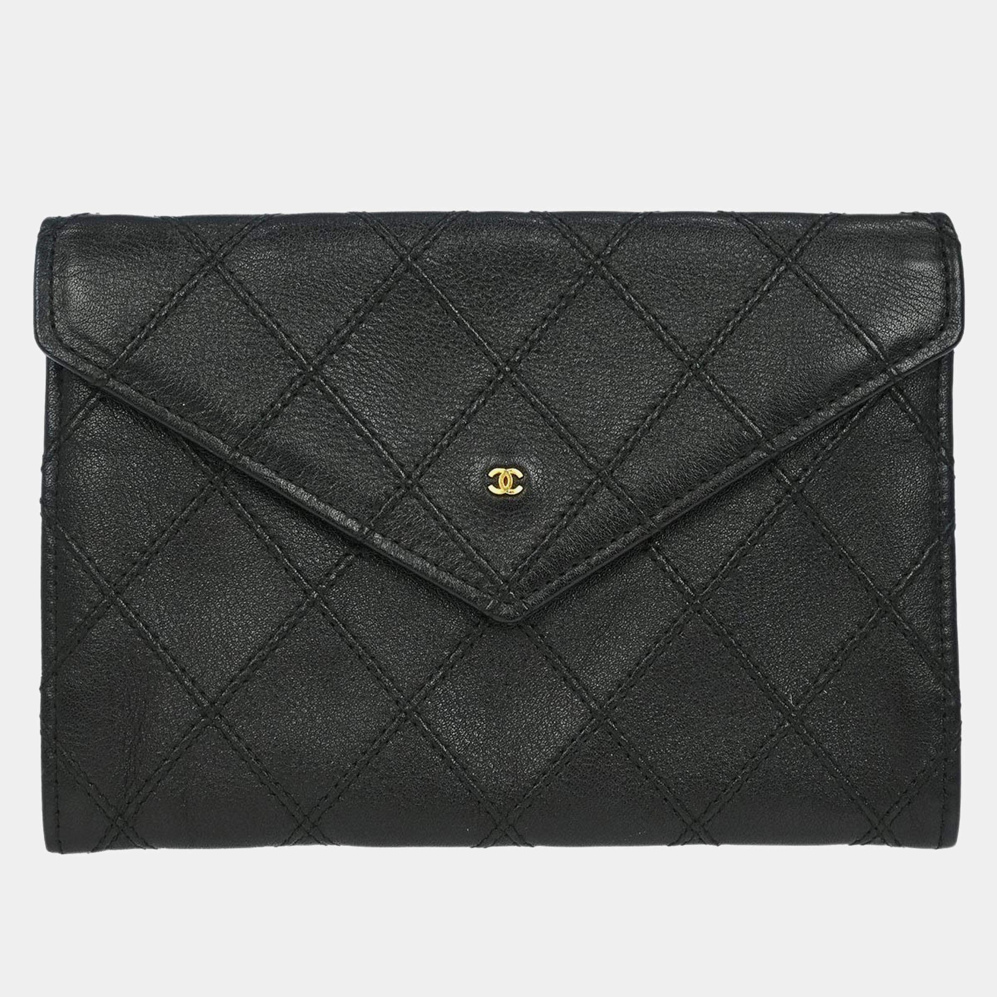 Pre Owned Chanel Black Lambskin Bicolore Wallet Coin Purse