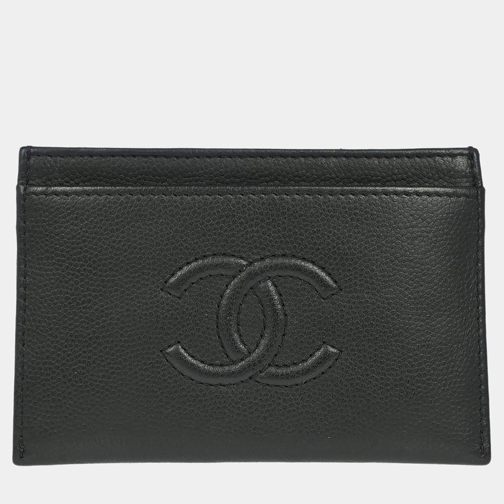 مملوكة مسبقًا Chanel Black Calfskin Cardholder Small
