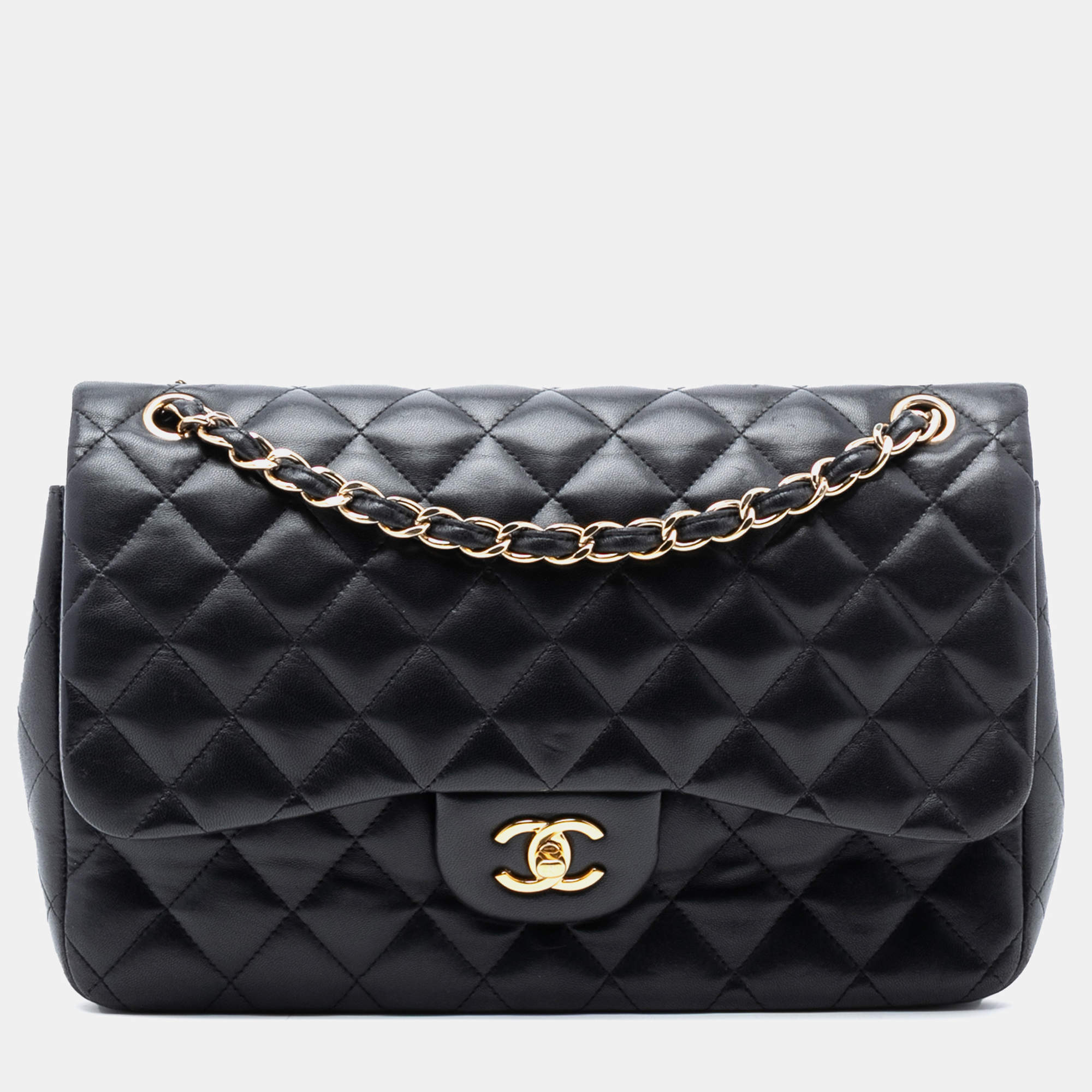 مملوكة مسبقًا Chanel Black Jumbo Classic Lambskin Double Flap