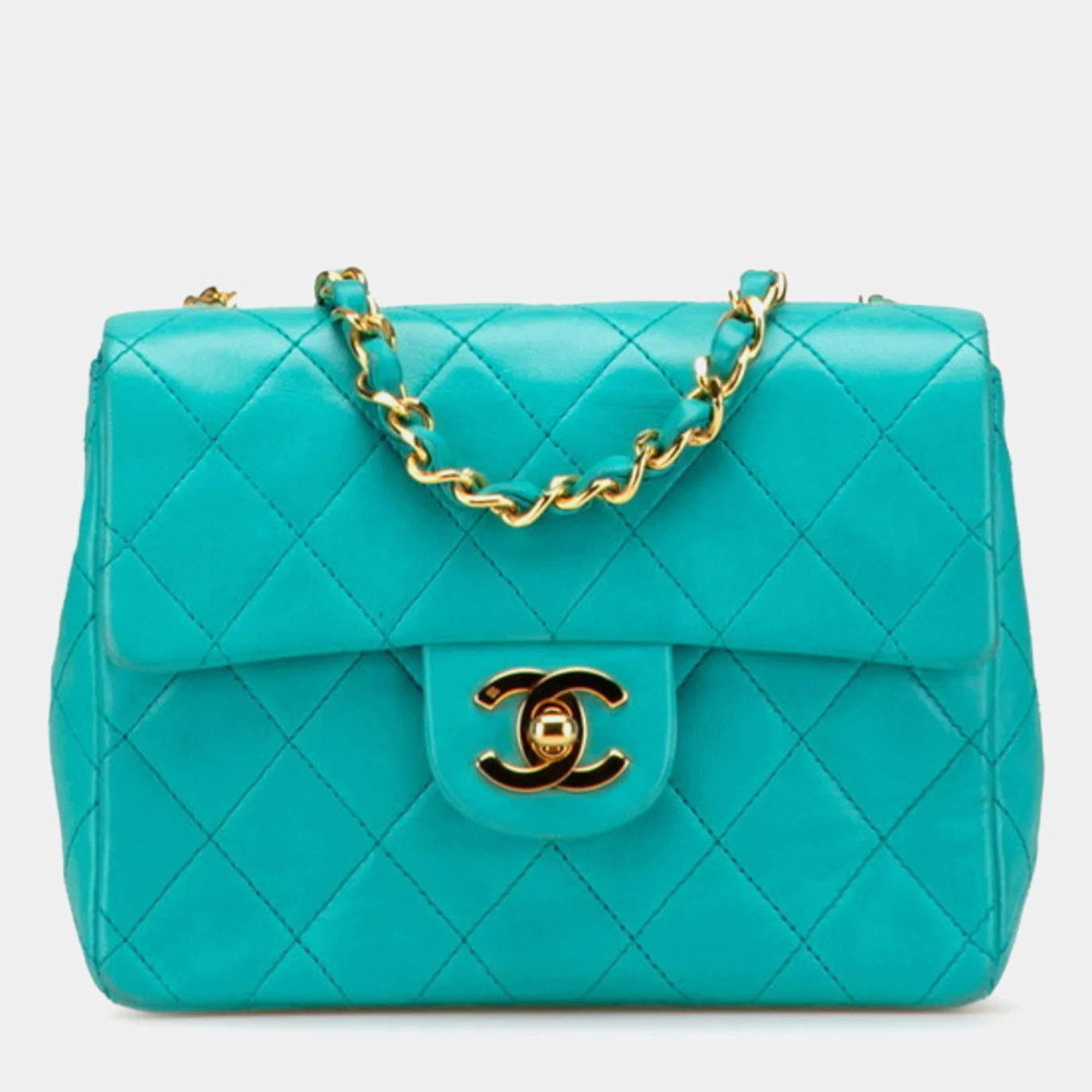 مملوكة مسبقًا حقيبة كتف سلسلة شانيل ماتيلاسي كوكو مارك جلد أزرق تركواز