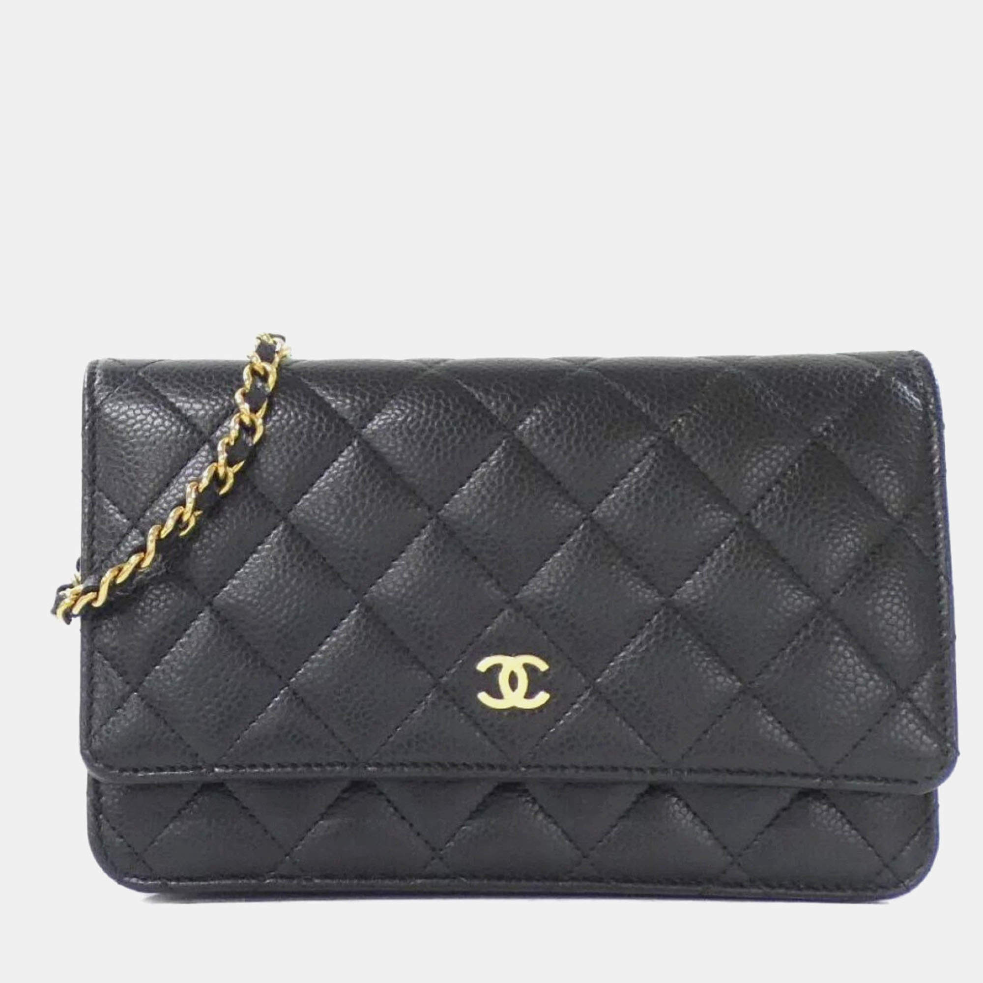 Pre Owned Chanel Timeless Classic Line Chain Wallet