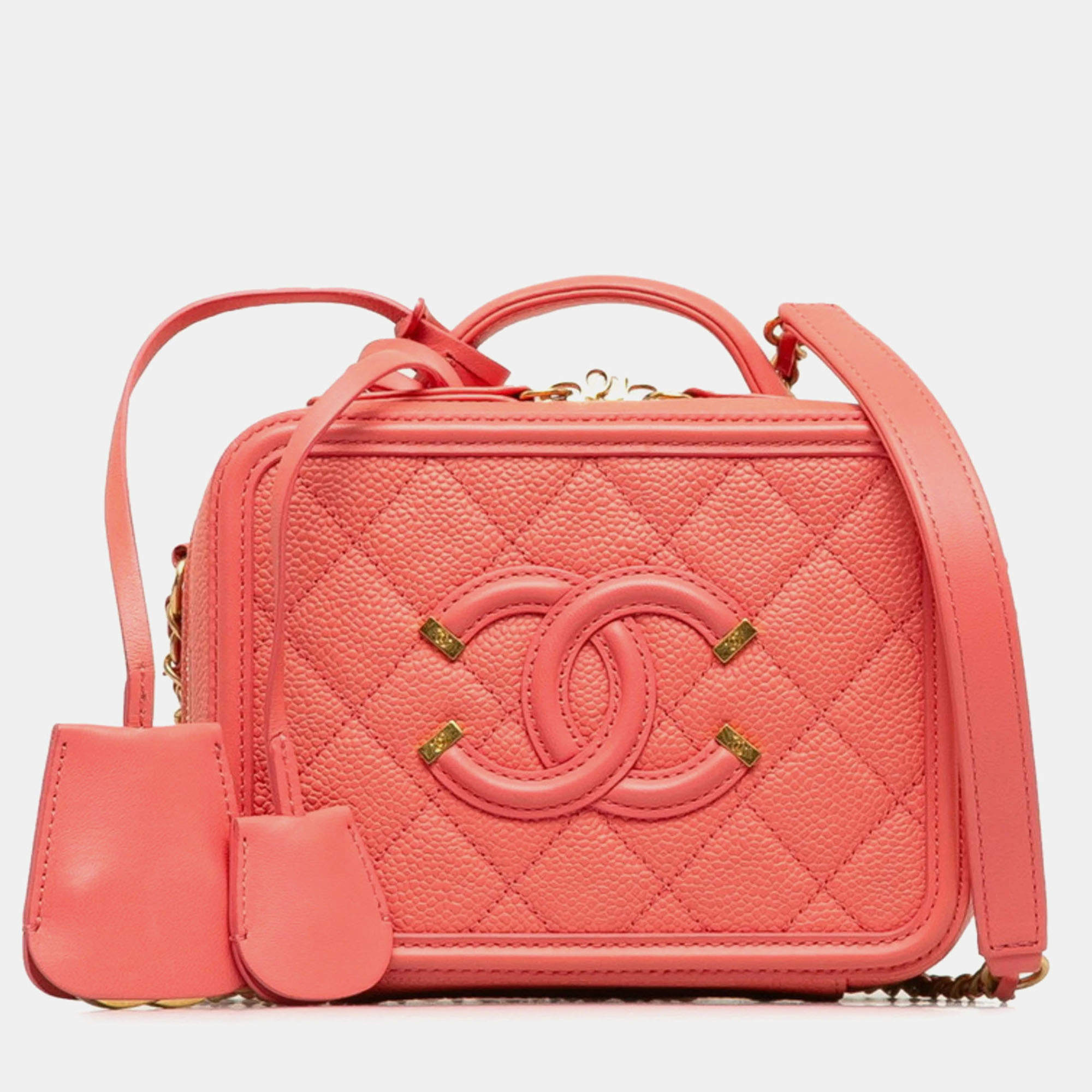 مملوكة مسبقًا Chanel Matelasse Coco Mark Cc Figurine Handbag Pink Caviar Skin