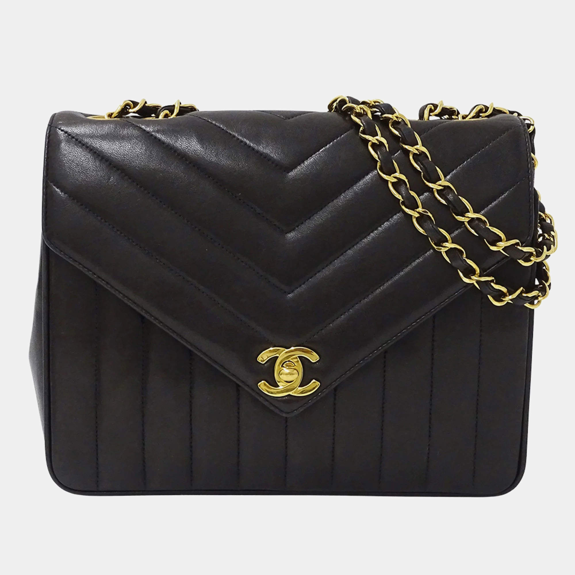 مملوكة مسبقًا Chanel Shoulder Bag V-Stitched Lambskin Black With Gold Hardware And Double Chain