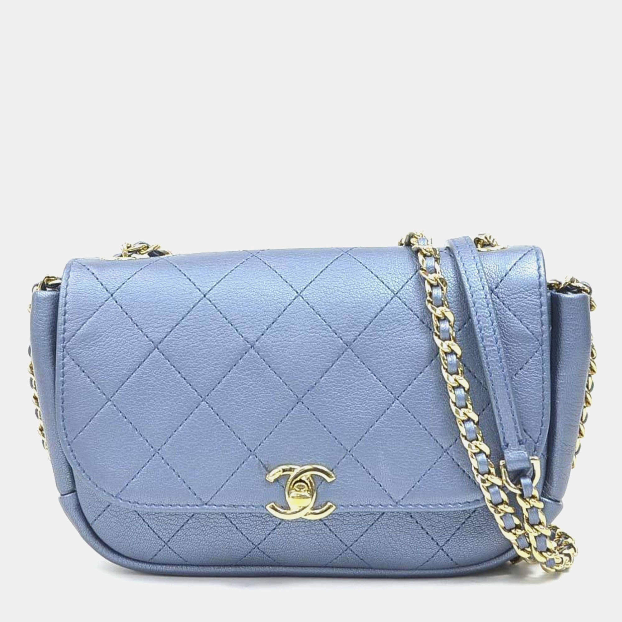مملوكة مسبقًا Chanel Shoulder Bag Leather Metallic Blue And Gold