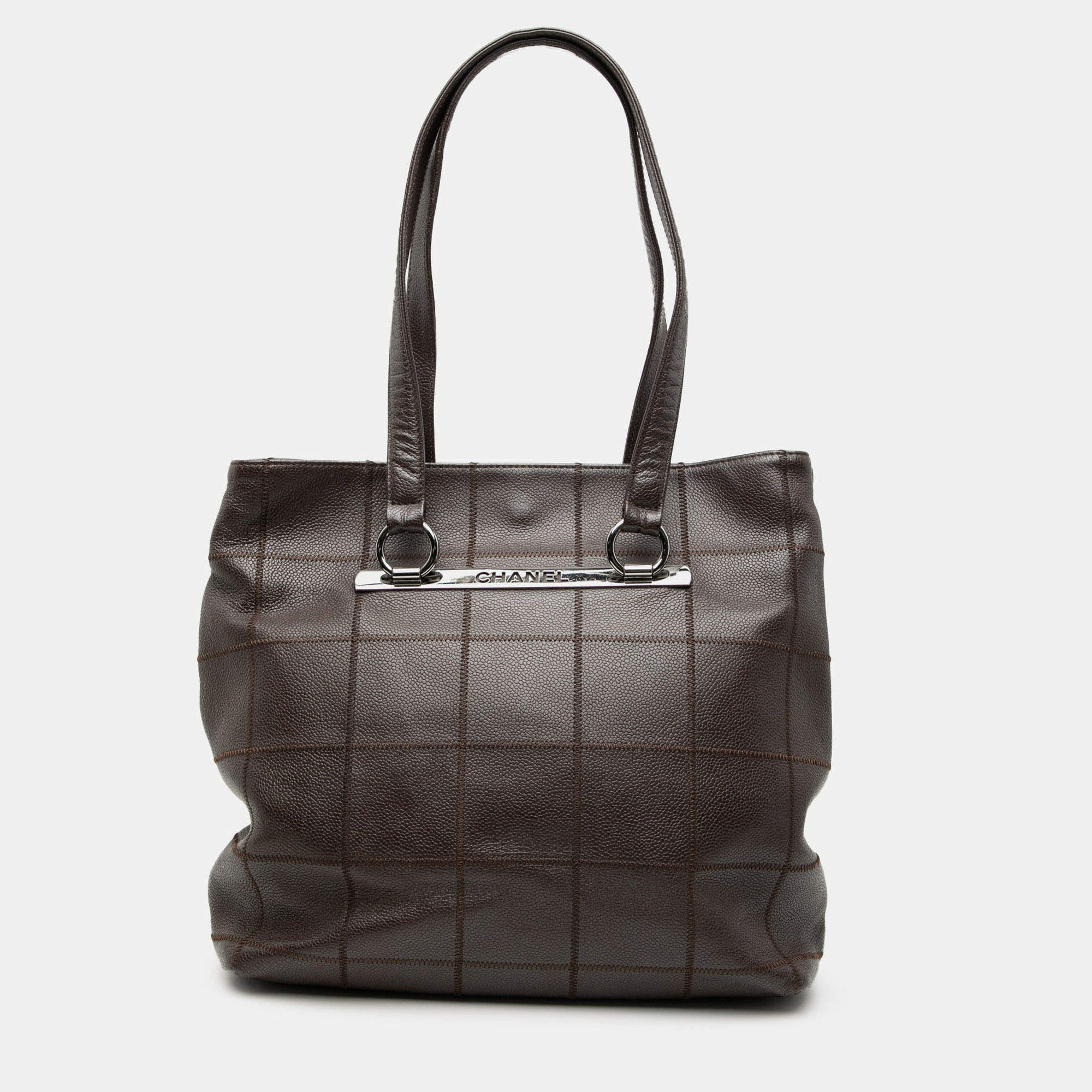 مملوكة مسبقًا Chanel Brown Chocolate Bar Stitched Caviar Tote