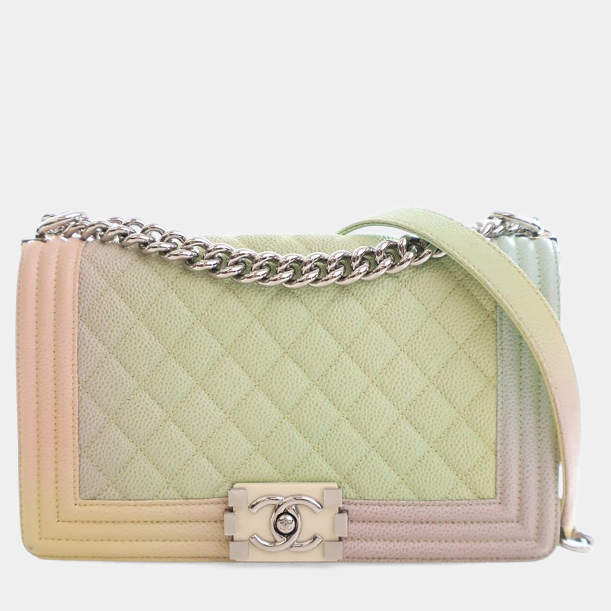 مملوكة مسبقًا Chanel Medium Green/Pink Caviar Rainbow Boy Bag