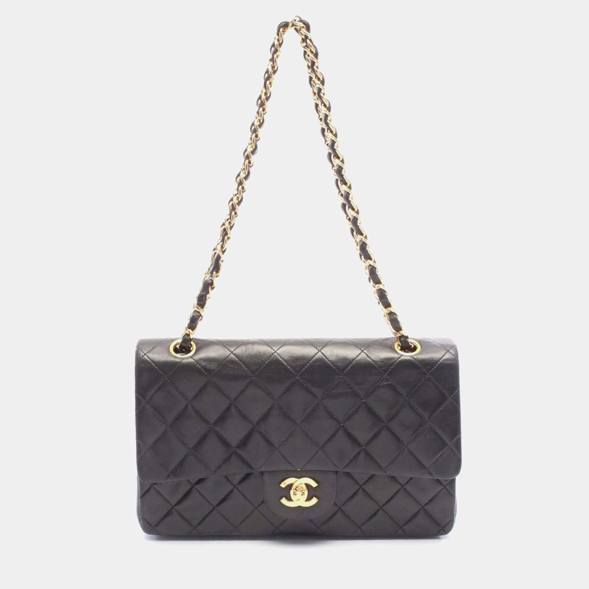 Pre Owned Chanel Matelasse Double Flap Shoulder Bag In Lambskin Leather Black