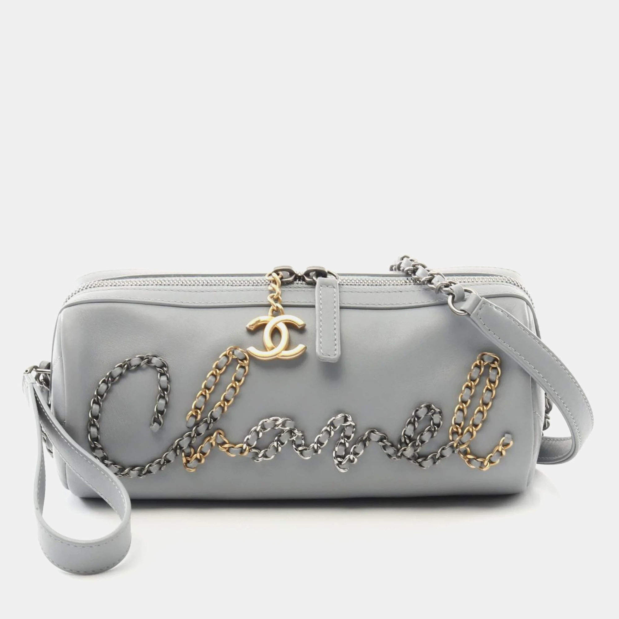 Pre Owned حقيبة كتف شانيل جلد رمادي