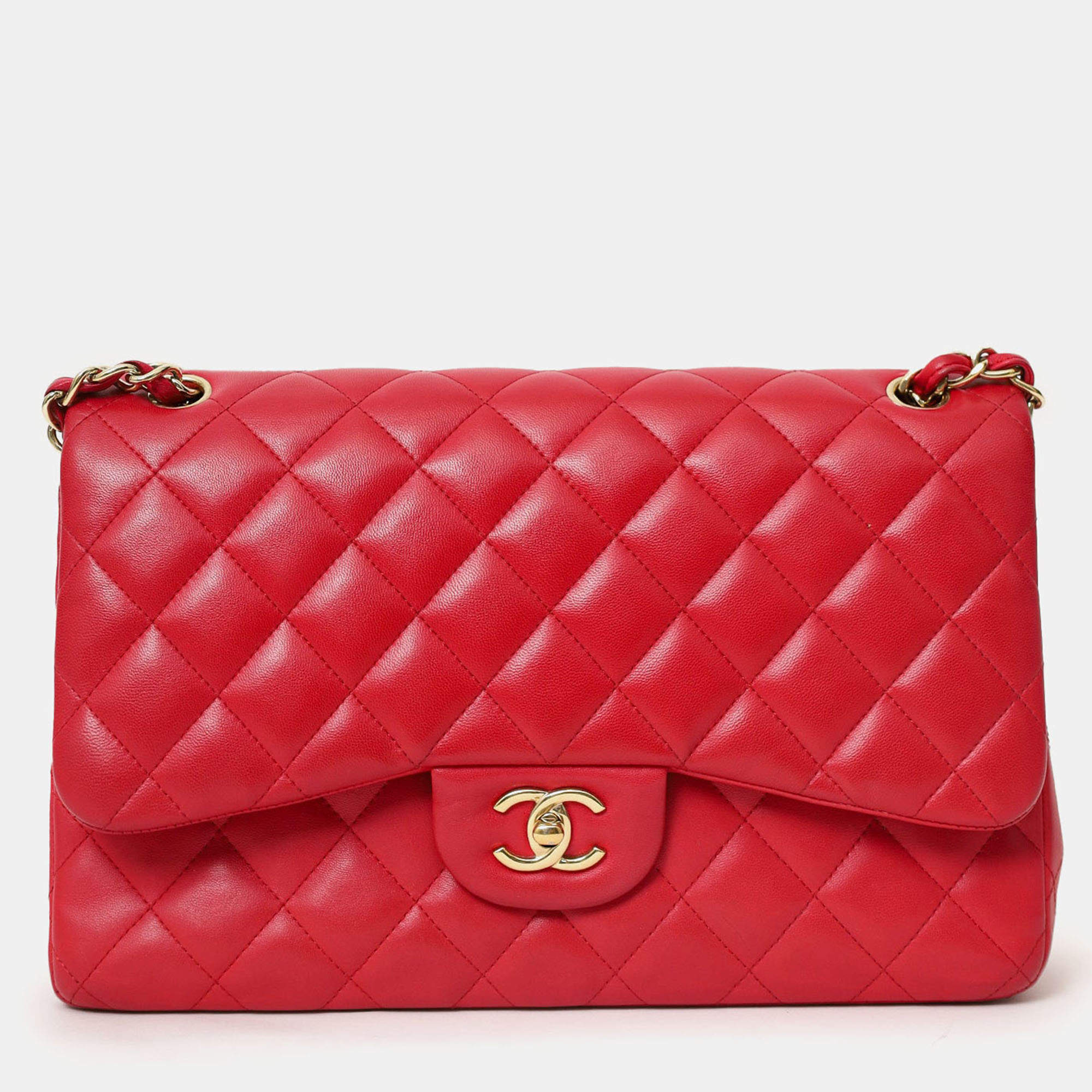 Pre Owned حقيبة شانيال رفر مفردة كلاسيكية كبيرة حمراء من جلد الحمل مبطنة 2015-16