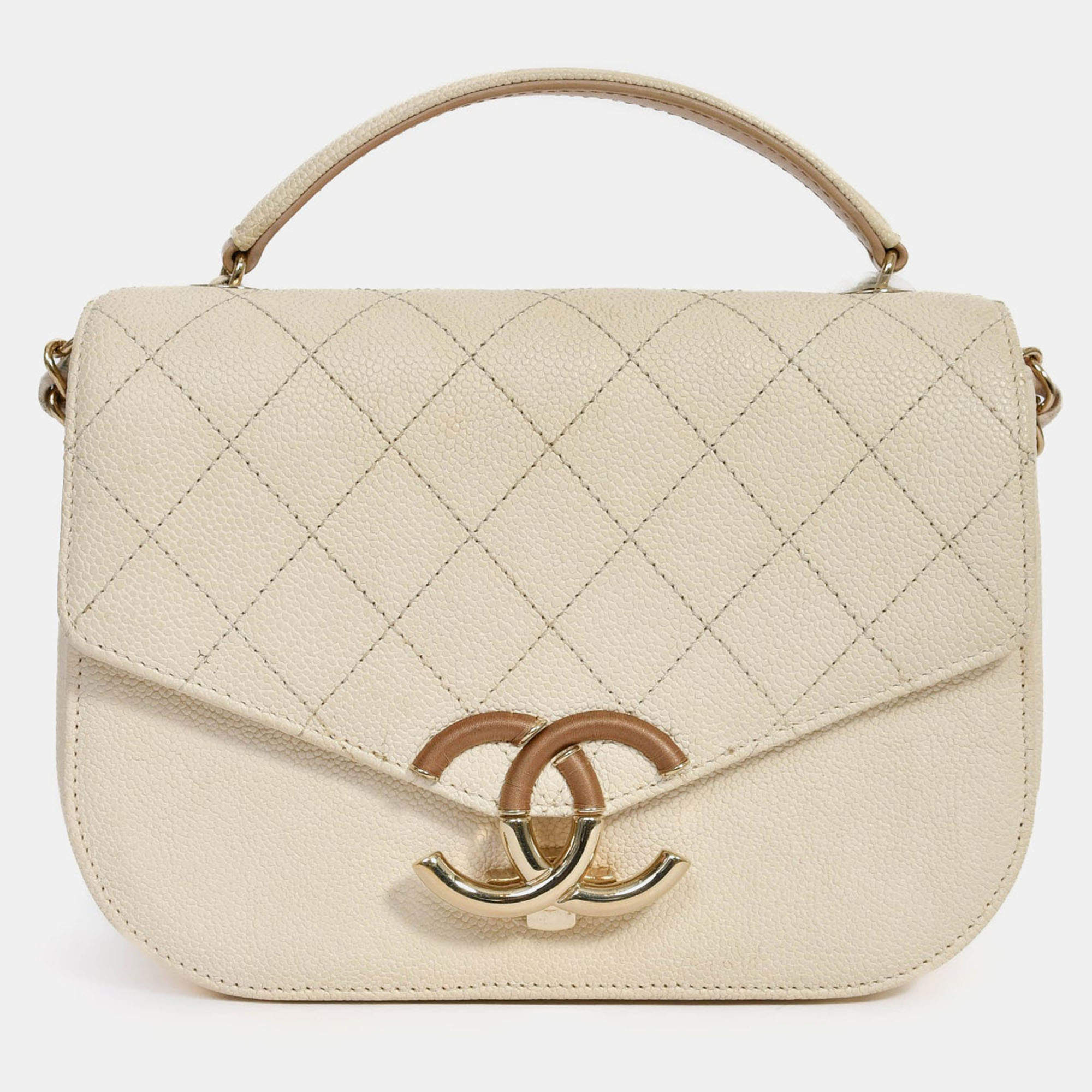 مملوكة مسبقًا Chanel 2018 Paris-Cuba Beige Caviar Leather Thread Around Flap Bag