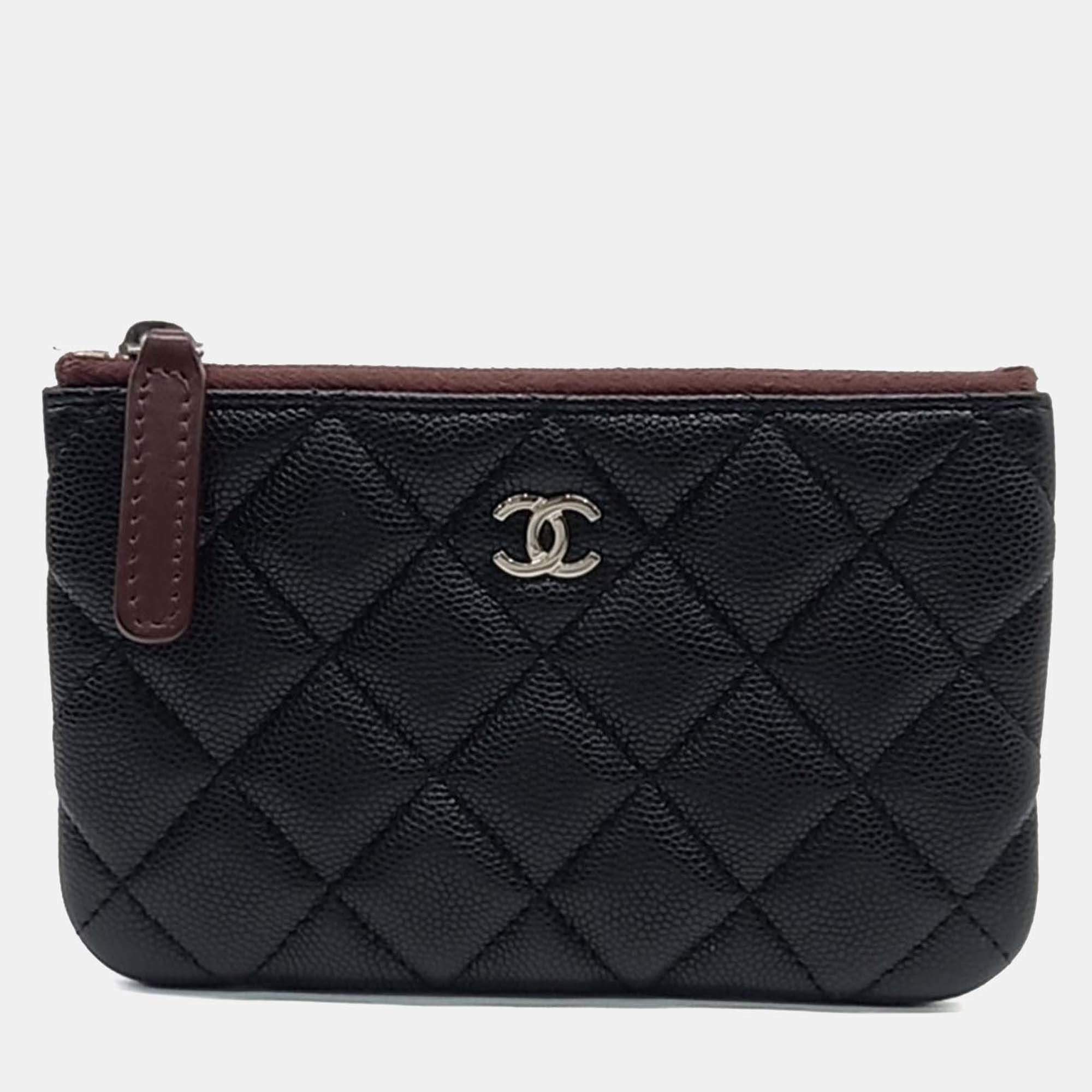 Pre Owned حقيبة شانيل جلد كافيار أسود