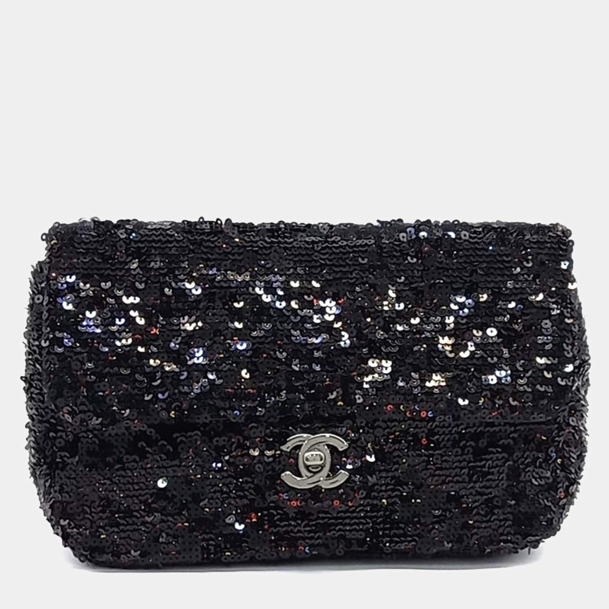 مملوكة مسبقًا Chanel Black Fabric Sequin Chain Shoulder Bag