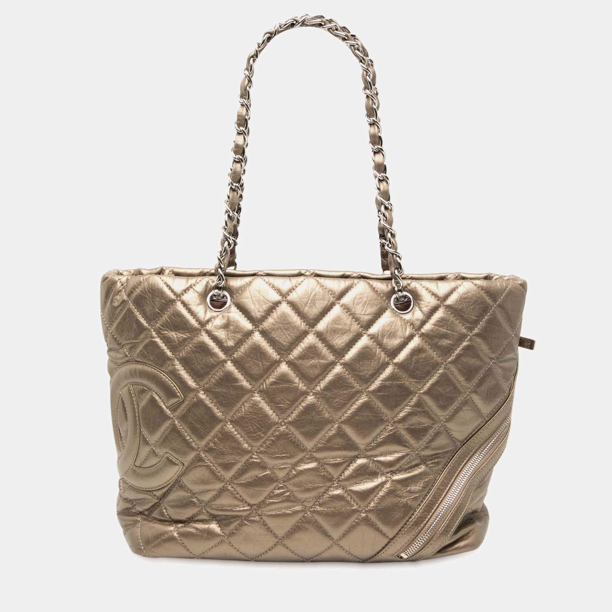 مملوكة مسبقًا Chanel Gold Large Aged Calfskin Cotton Club Tote