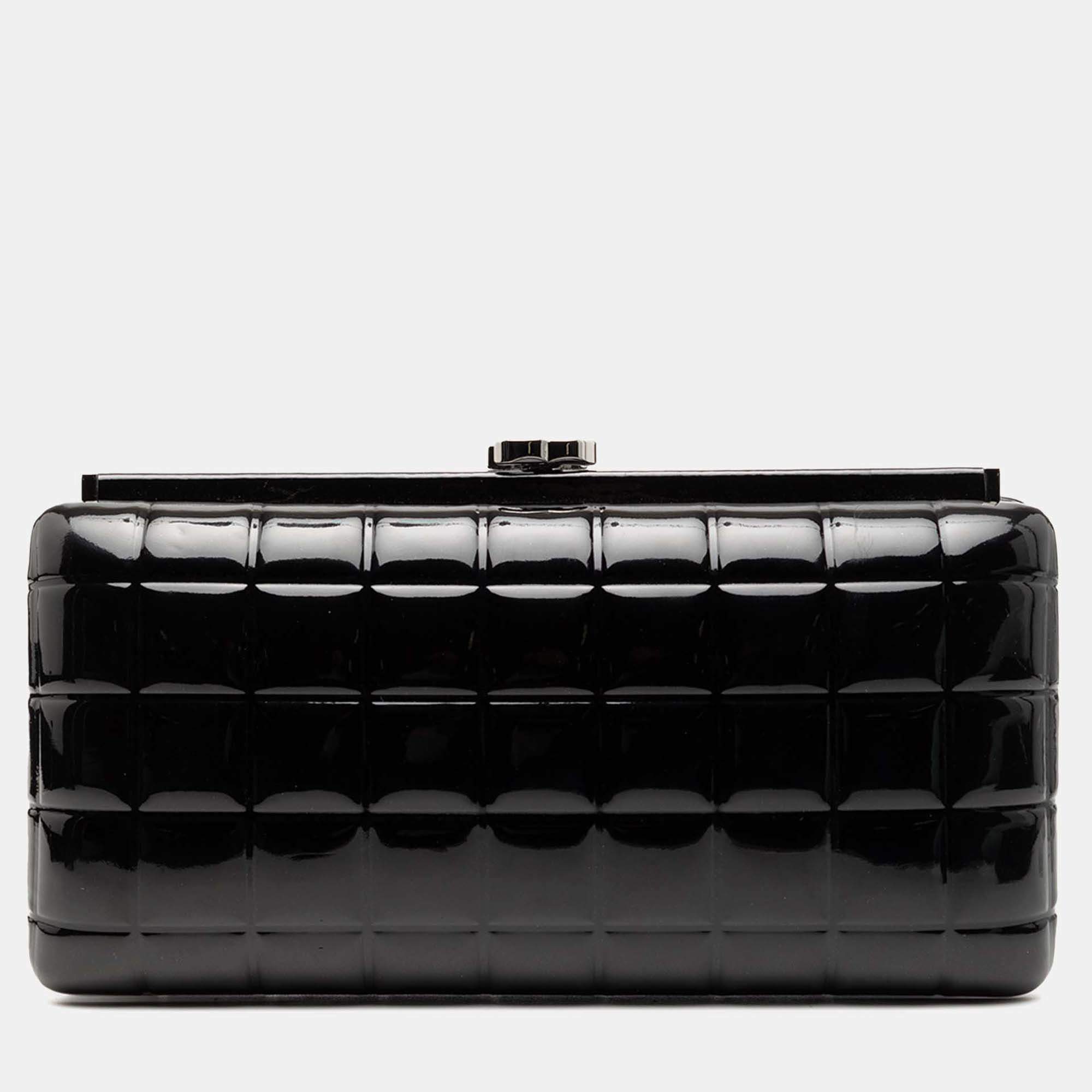 Pre Owned Chanel Black CC Chocolate Bar Patent Frame Clutch