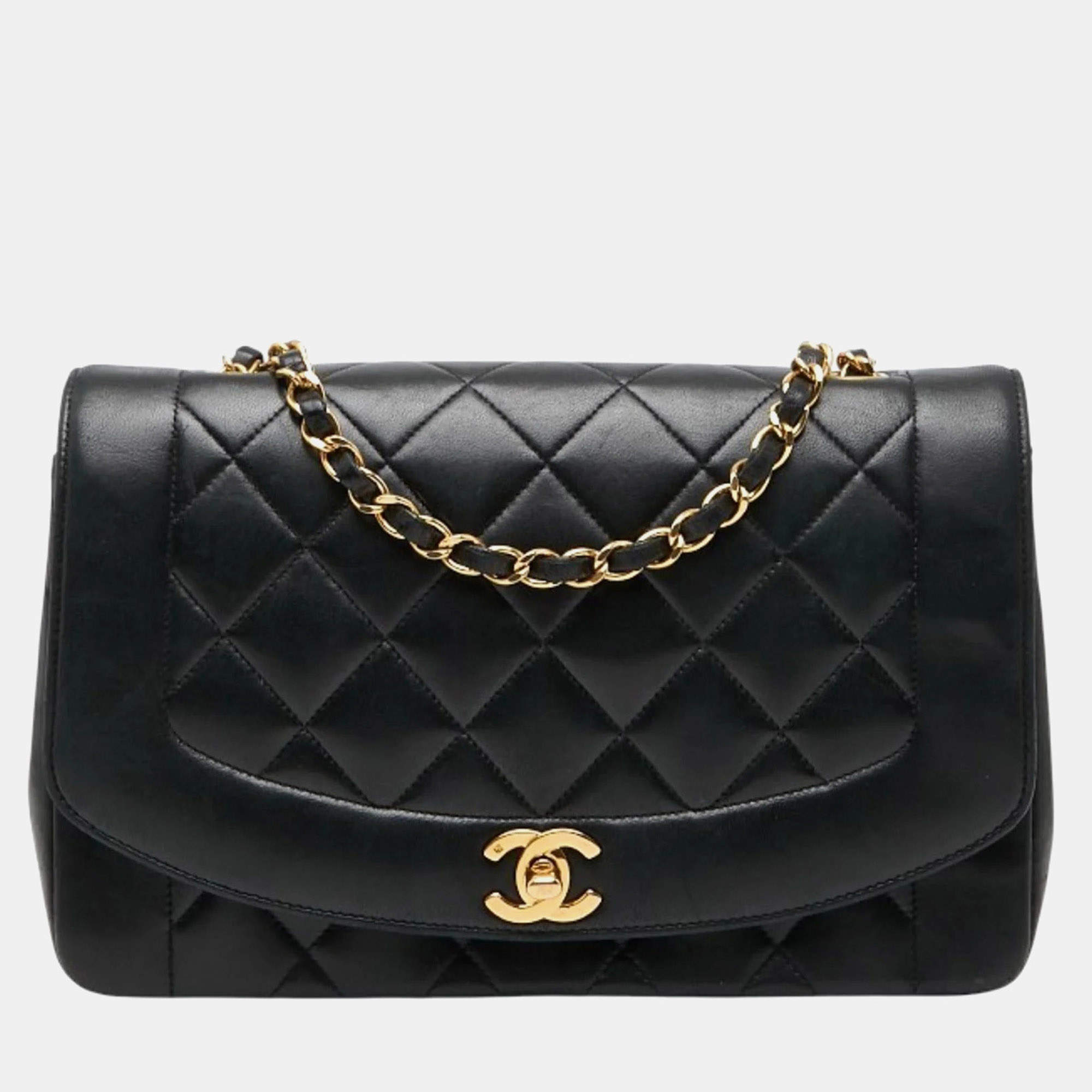 مملوكة مسبقًا Chanel Coco Mark Matelasse 25 Diana Chain Shoulder Bag  Black Lambskin
