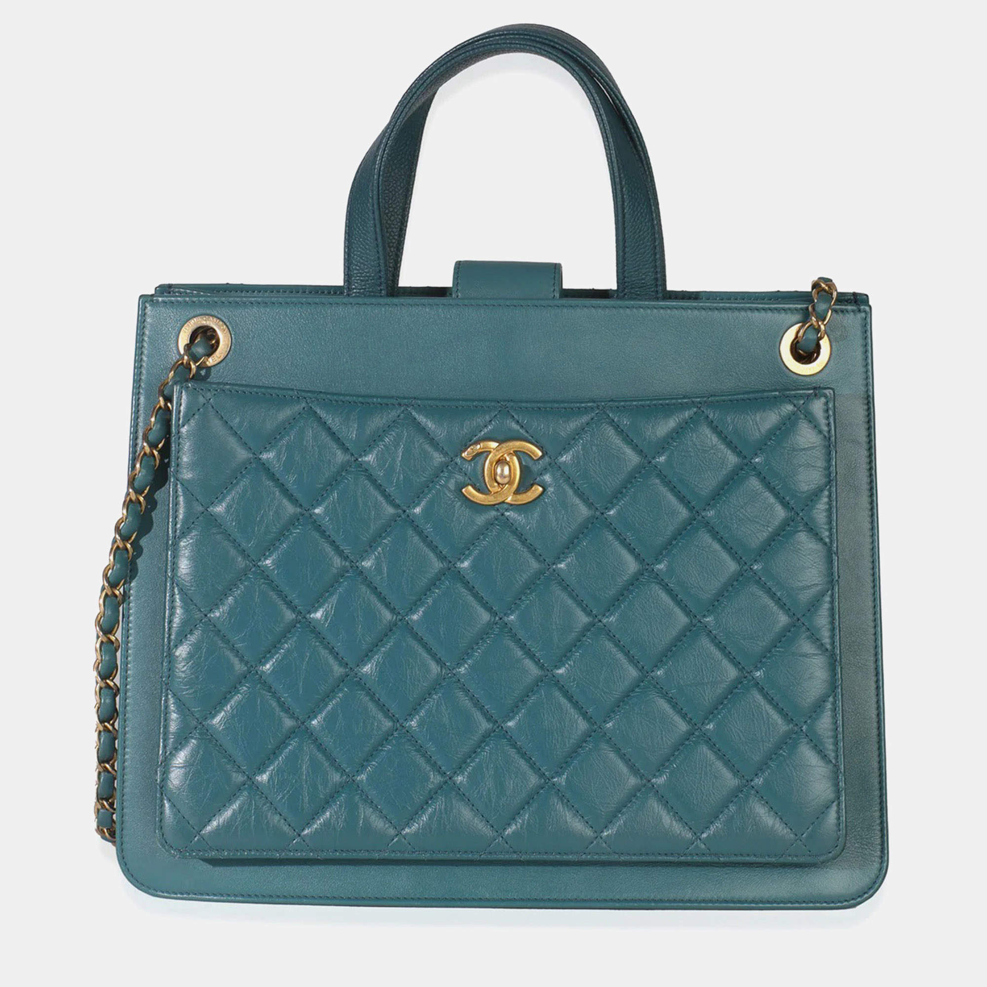 مملوكة مسبقًا Chanel Teal Quilted Calfskin Large Business Affinity Shopping Bag