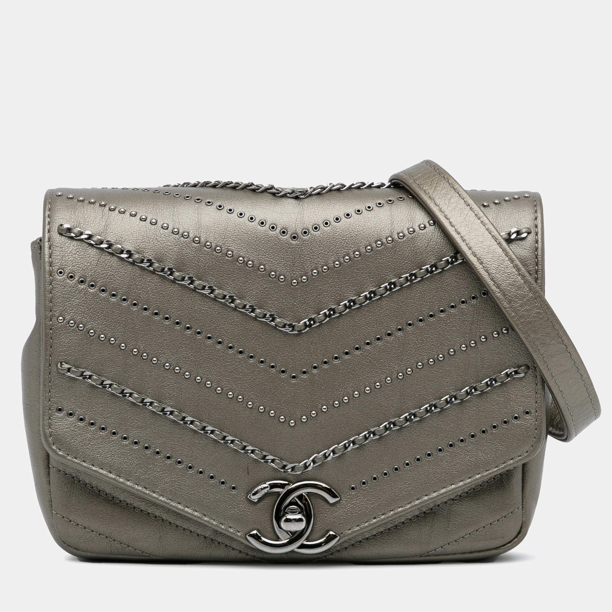 Pre Owned حقيبة شانيال شيفرون غلاف مربع عجل مزخرف صغيرة